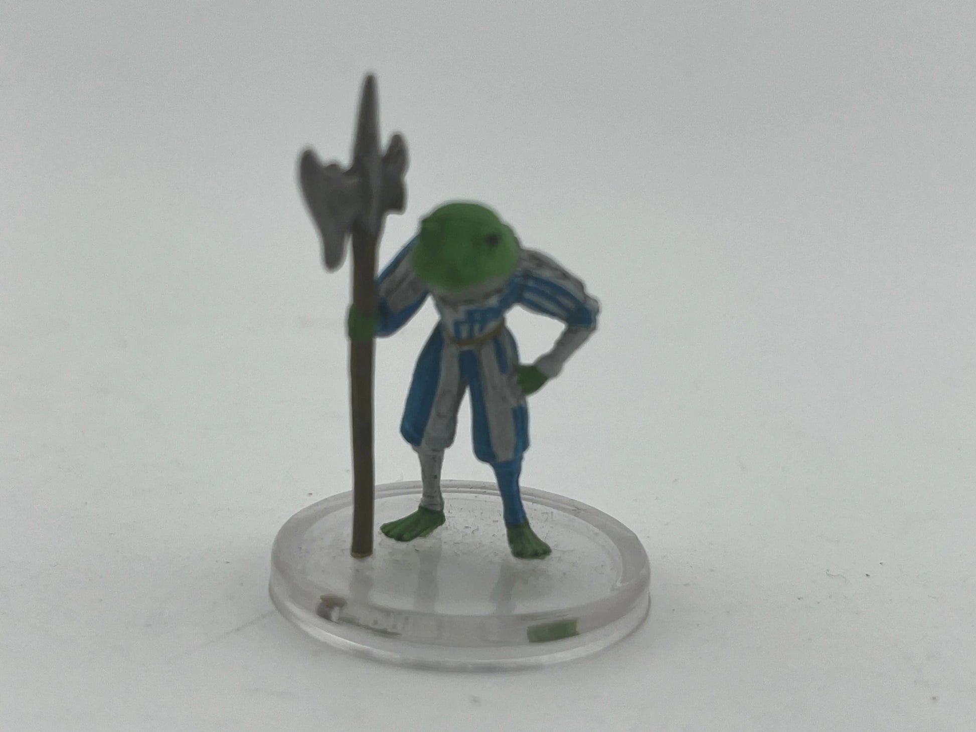 Dungeon's & Dragons Pre Painted Miniature Collections set of 4 +combinedshipping FRENLY BRICKS - Open 7 Days