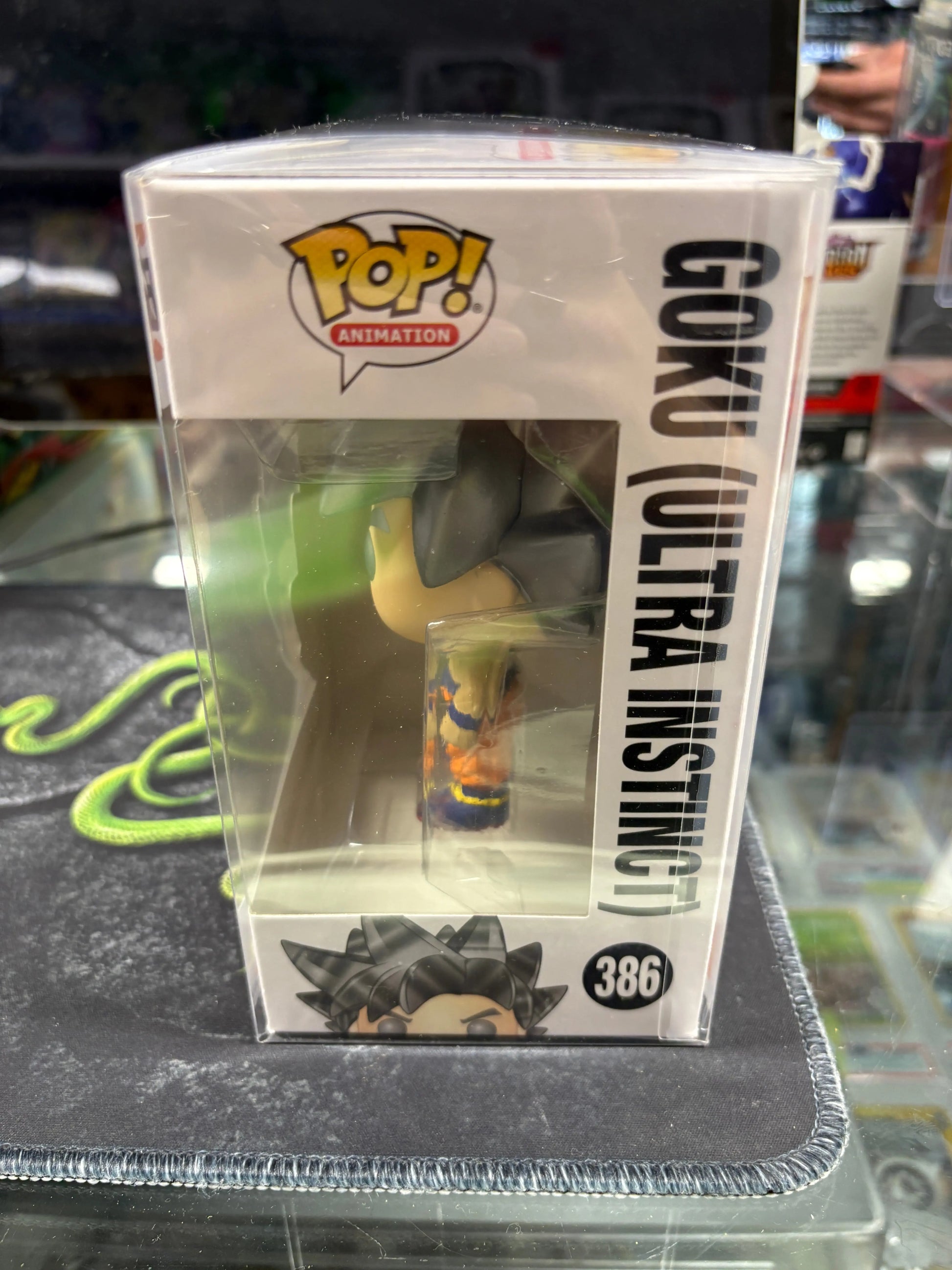 Funko Pop! Vinyl: Dragon Ball - Goku (Ultra Instinct Form) #386 FRENLY BRICKS - Open 7 Days