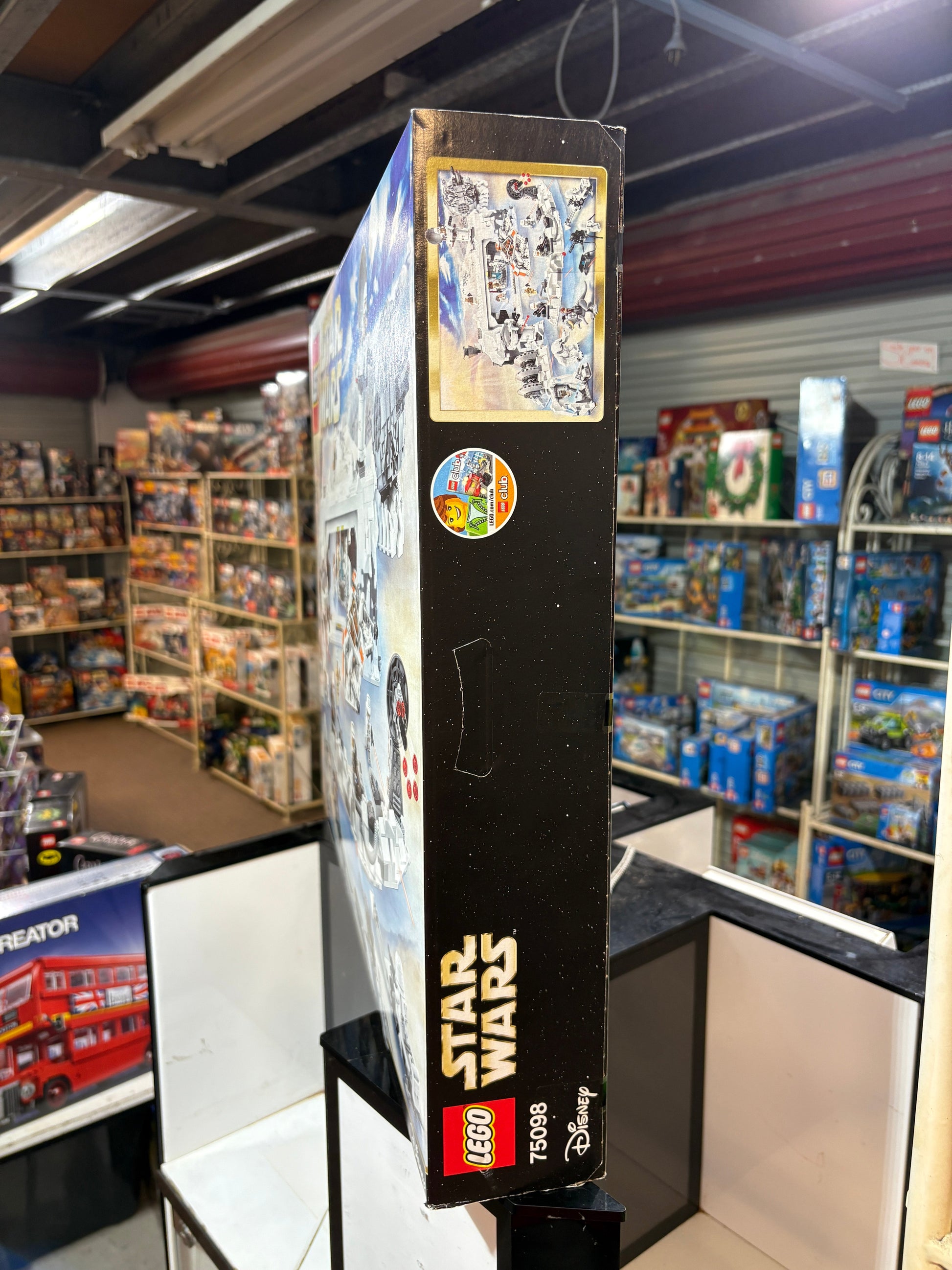 Lego Star Wars Ultimate Collectors Series #75098 Assault on Hoth Brand New Sealed FRENLY BRICKS - Open 7 Days