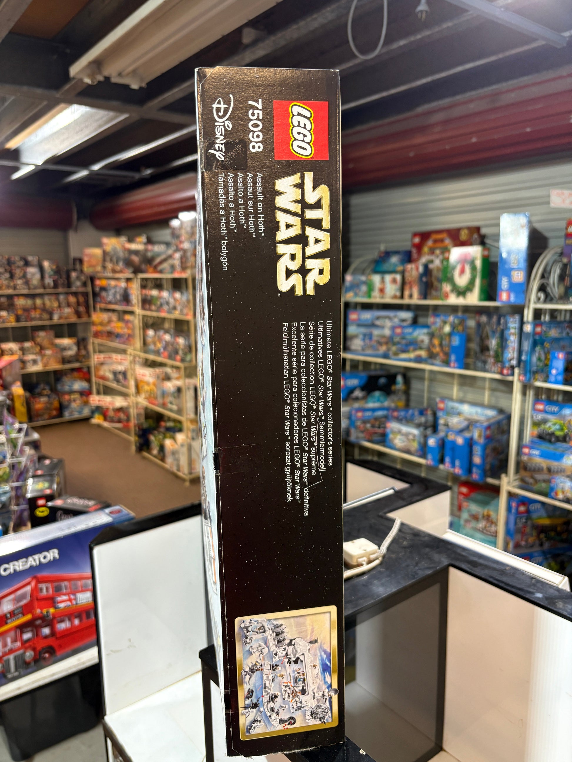 Lego Star Wars Ultimate Collectors Series #75098 Assault on Hoth Brand New Sealed FRENLY BRICKS - Open 7 Days