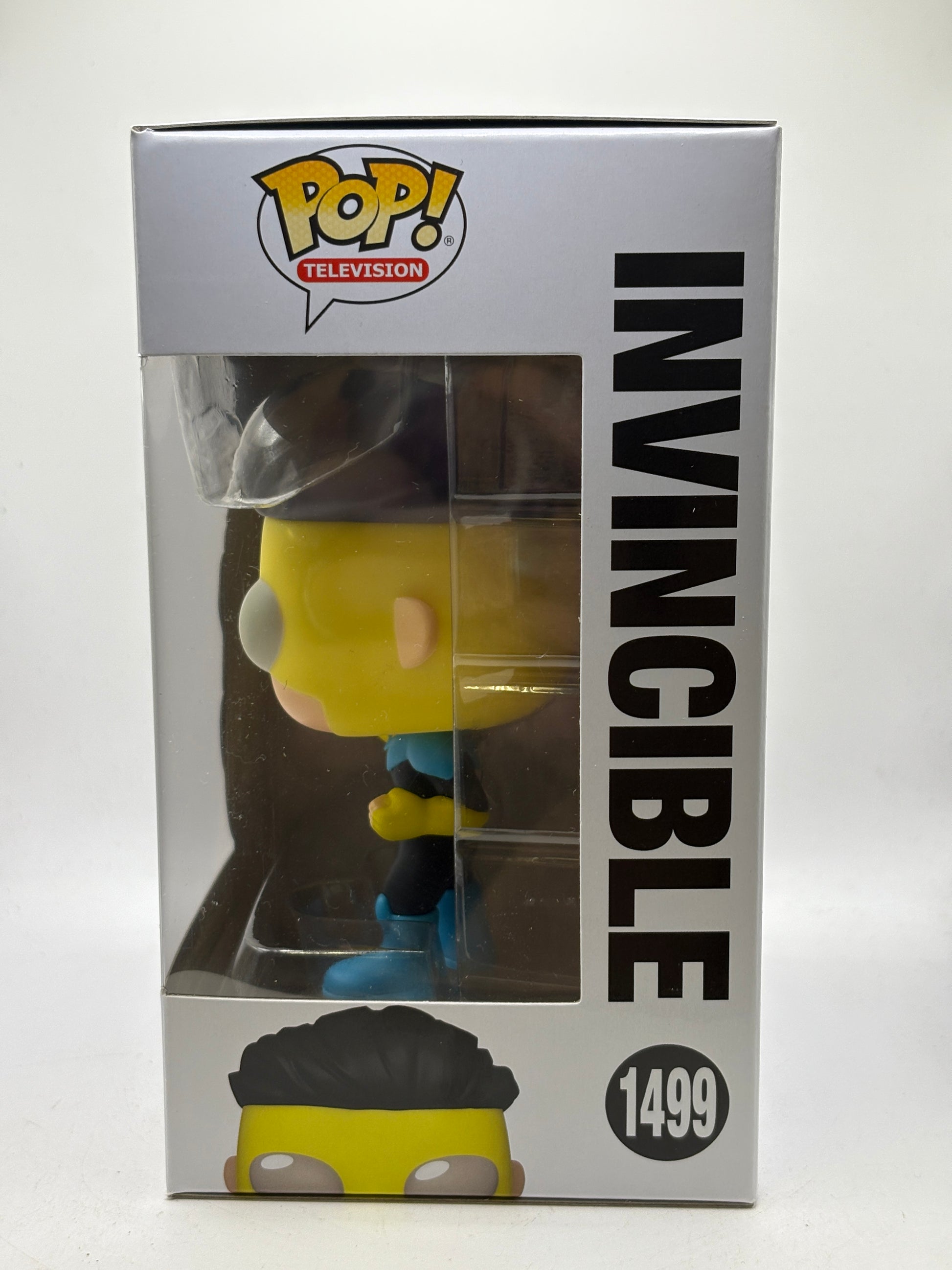 Funko POP! Television Invincible #1499 Invincible Vinyl Figure image 2