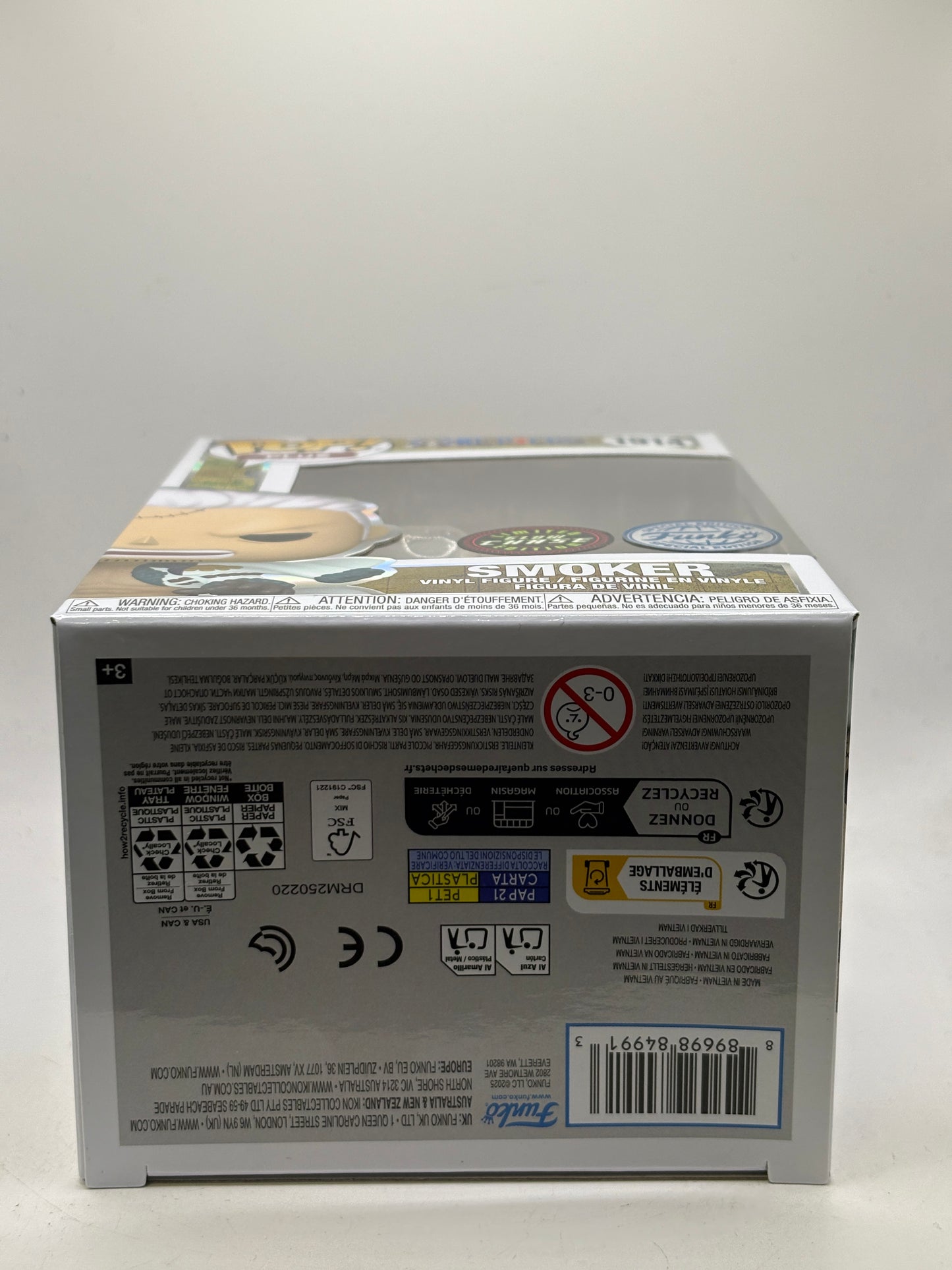 Funko POP! Plus One Piece #1914 Smoker Limited Glow Chase Vinyl Figure