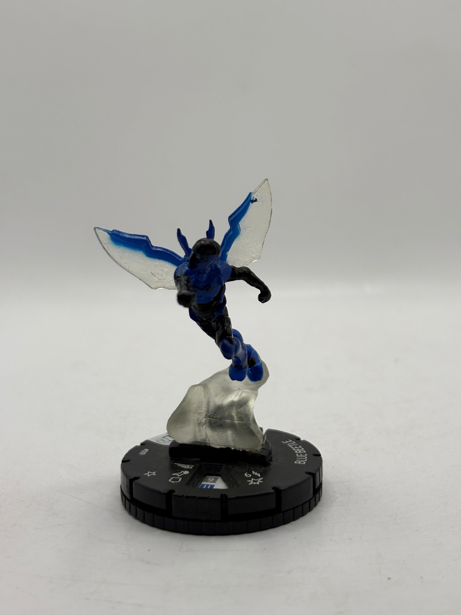 DC HeroClix - 10th Anniversary Blue Beetle #009 Figure Loose with Card FRENLY BRICKS - Open 7 Days