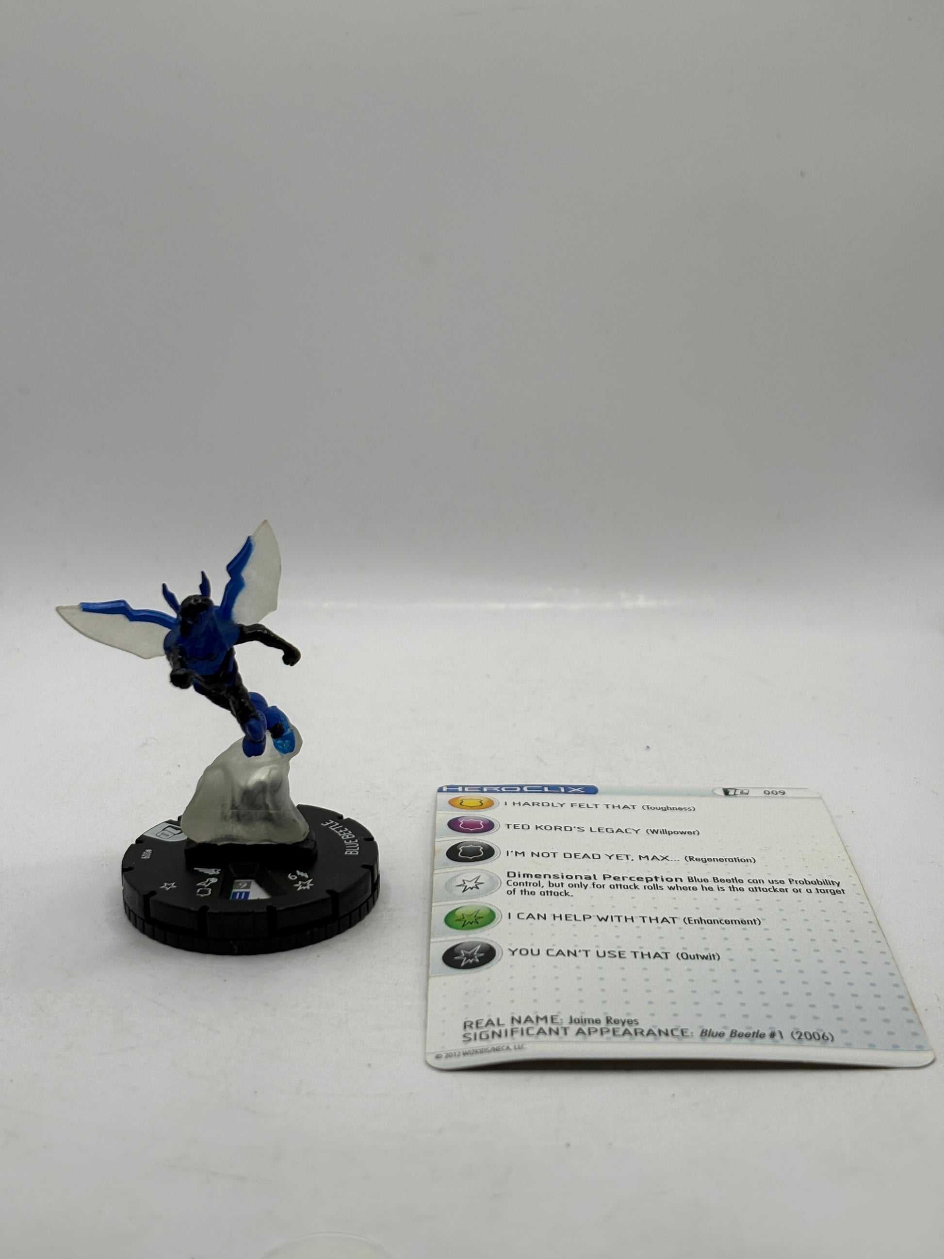 DC HeroClix - 10th Anniversary Blue Beetle #009 Figure Loose with Card (1) FRENLY BRICKS - Open 7 Days