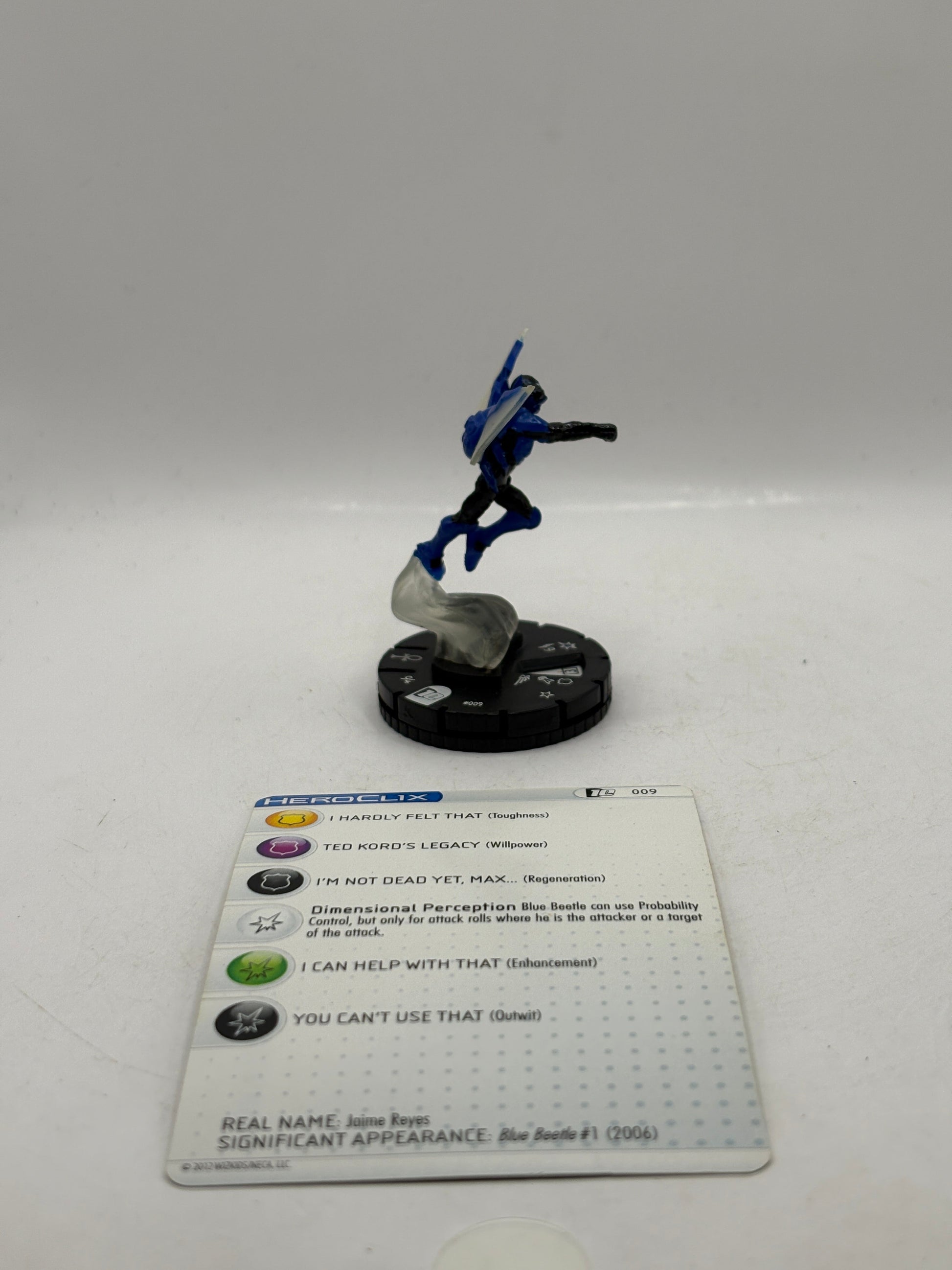 DC HeroClix - 10th Anniversary Blue Beetle #009 Figure Loose with Card (2) FRENLY BRICKS - Open 7 Days