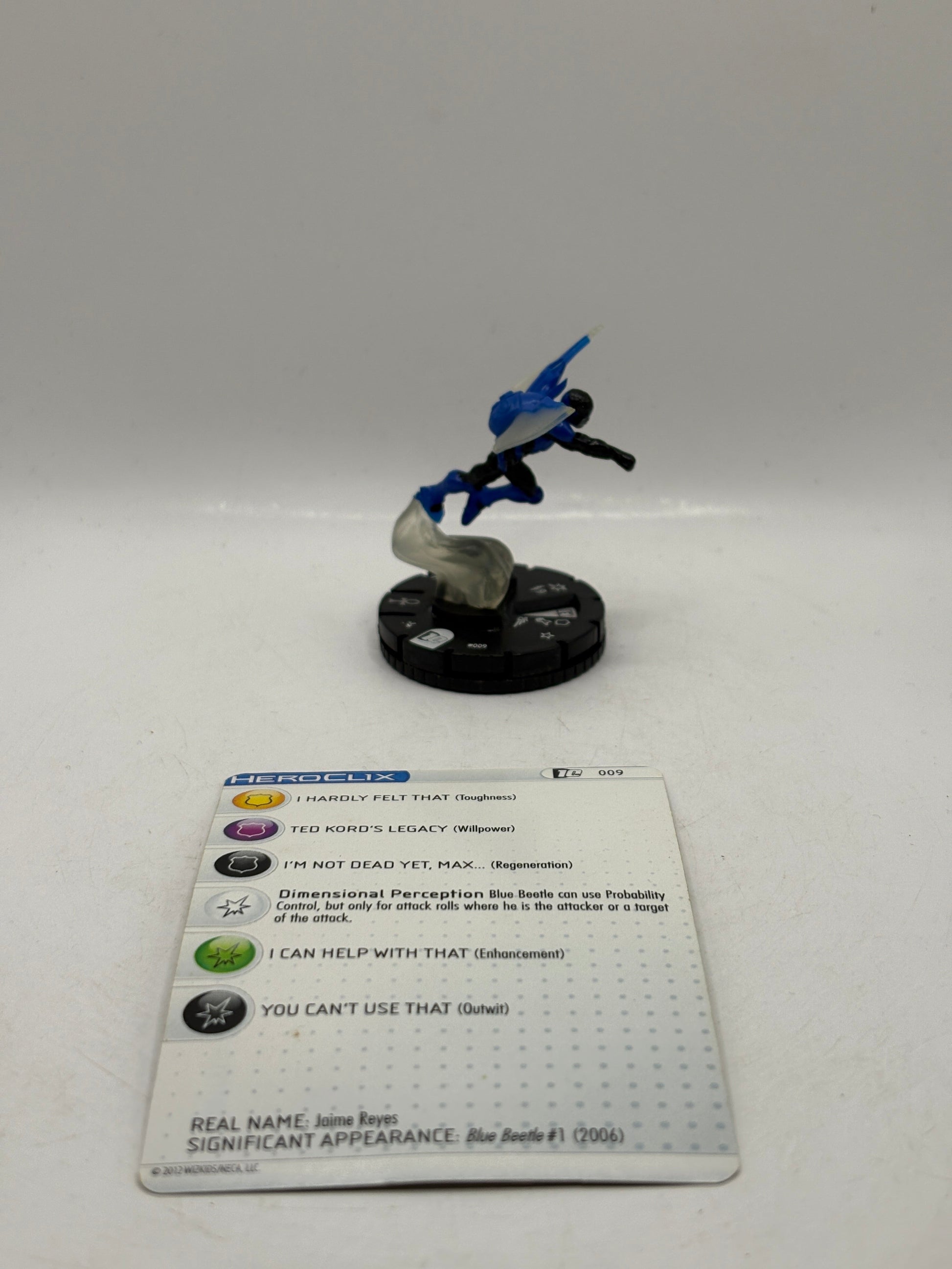 DC HeroClix - 10th Anniversary Blue Beetle #009 Figure Loose with Card (3) FRENLY BRICKS - Open 7 Days