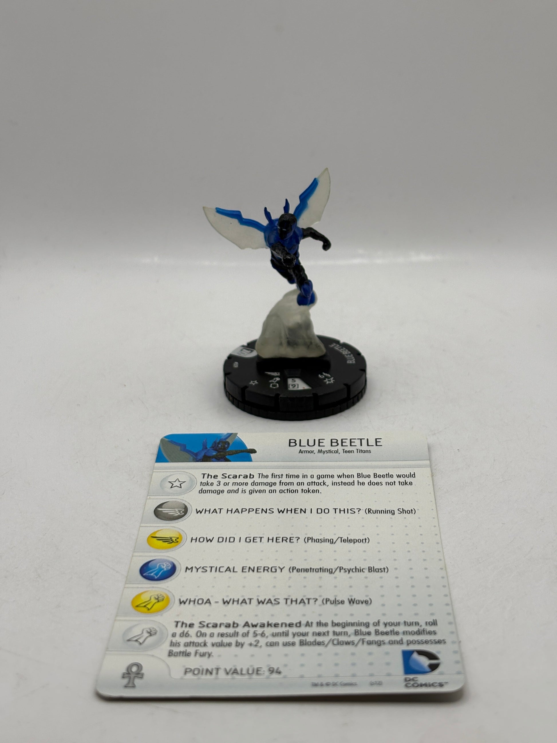 DC HeroClix - 10th Anniversary Blue Beetle #009 Figure Loose with Card (4) FRENLY BRICKS - Open 7 Days
