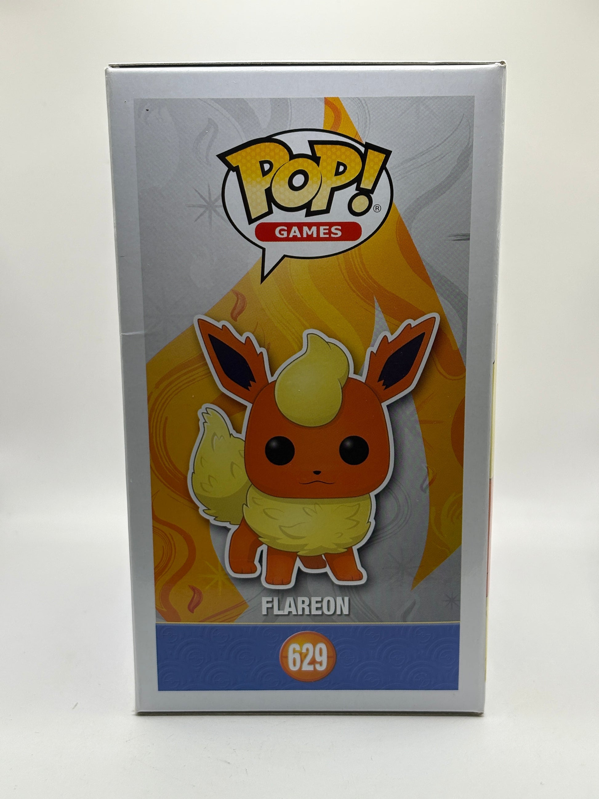 Funko POP! Games Pokemon #629 Flareon Diamond 2021 Wondrous Convention FRENLY BRICKS - Open 7 Days