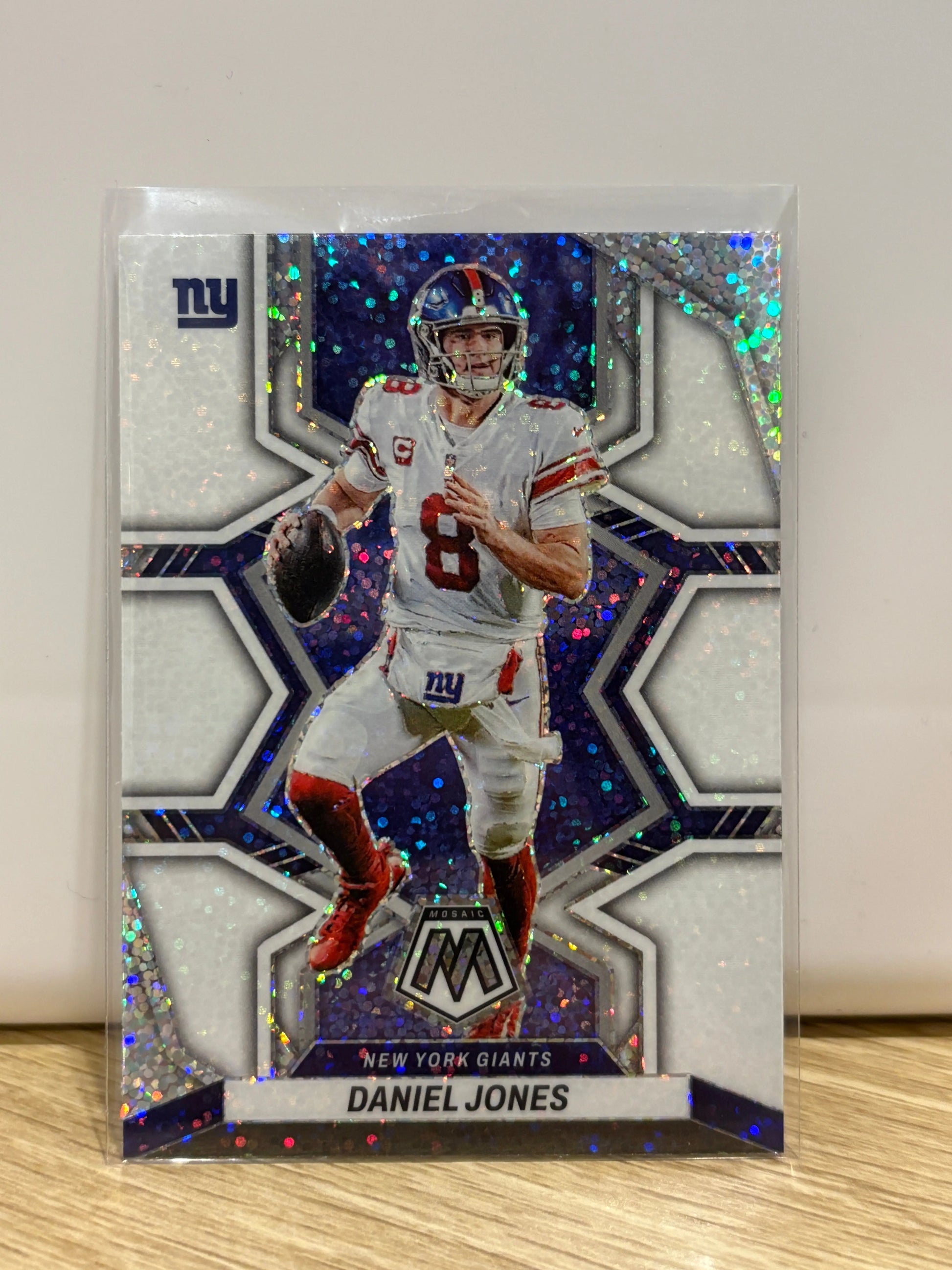 2022 Mosaic Daniel Jones White Sparkle Prizm FRENLY BRICKS - Open 7 Days