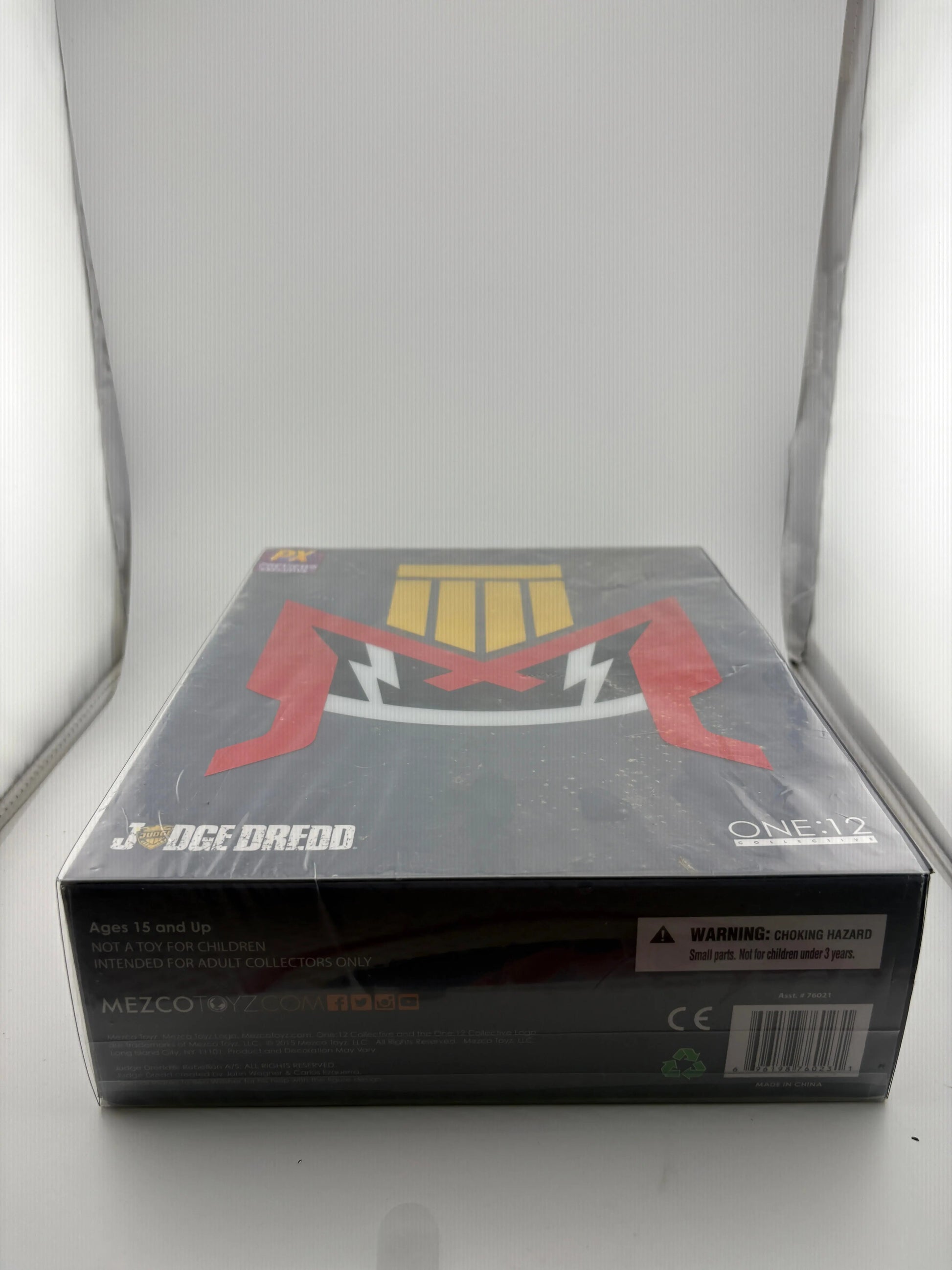 Judge Dredd Mezco ONE:12 Collective PX Exclusive Action Figure Previews New FRENLY BRICKS - Open 7 Days