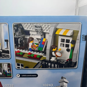 LEGO Creator Expert 10243 Parisian Restaurant Brand New In Factory Sealed Box FRENLY BRICKS - Open 7 Days