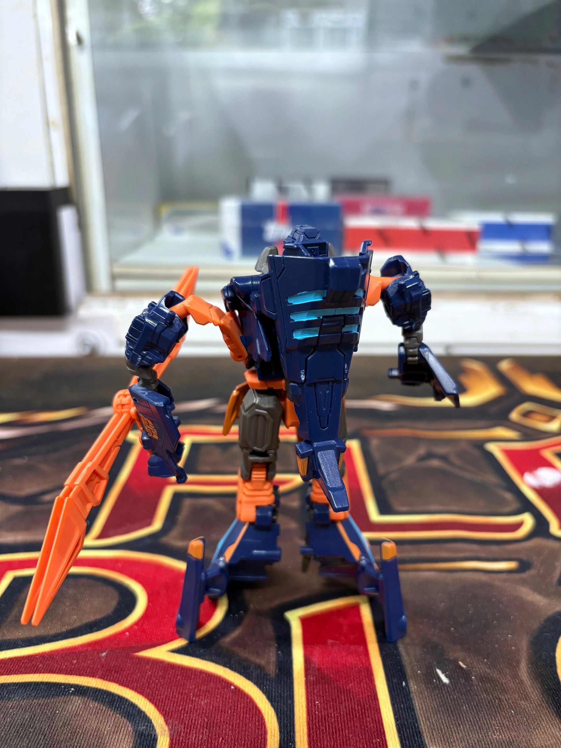 TRANSFORMERS GENERATIONS FALL OF CYBERTRON WHIRL DELUXE CLASS FRENLY BRICKS - Open 7 Days