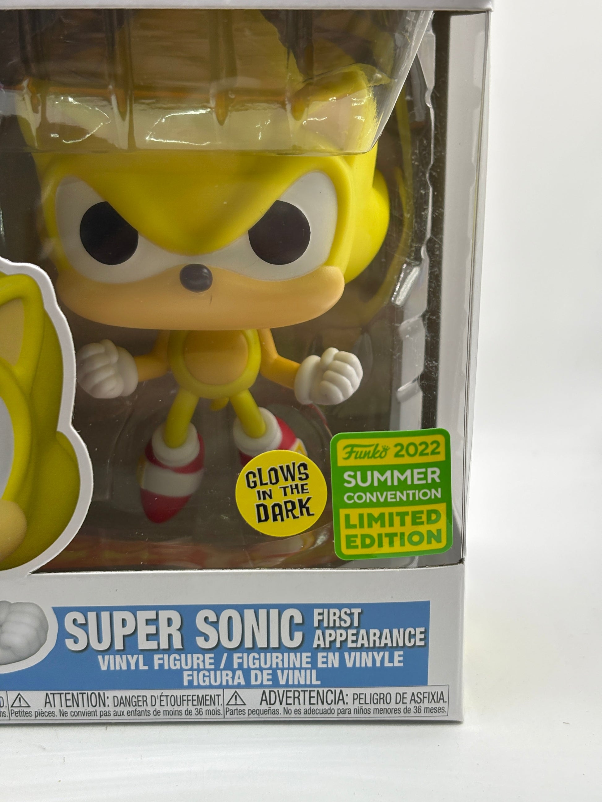 Funko POP! Games Sonic the Hedgehog #877 Super Sonic First Appearance Glow FRENLY BRICKS - Open 7 Days