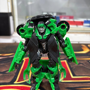 Hasbro Transformers Age of Extinction Crosshairs Deluxe Class Figure FRENLY BRICKS - Open 7 Days