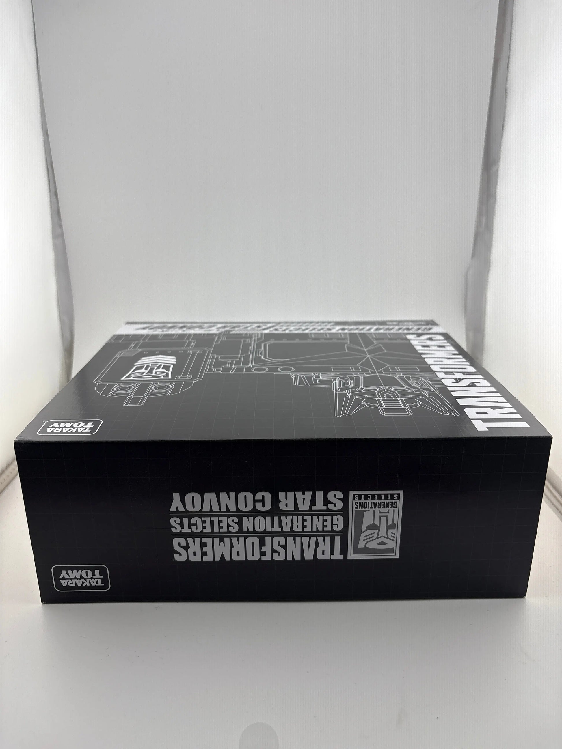 Takara Tomy Transformers Generation Selects Star Convoy Figure New Sealed FRENLY BRICKS - Open 7 Days