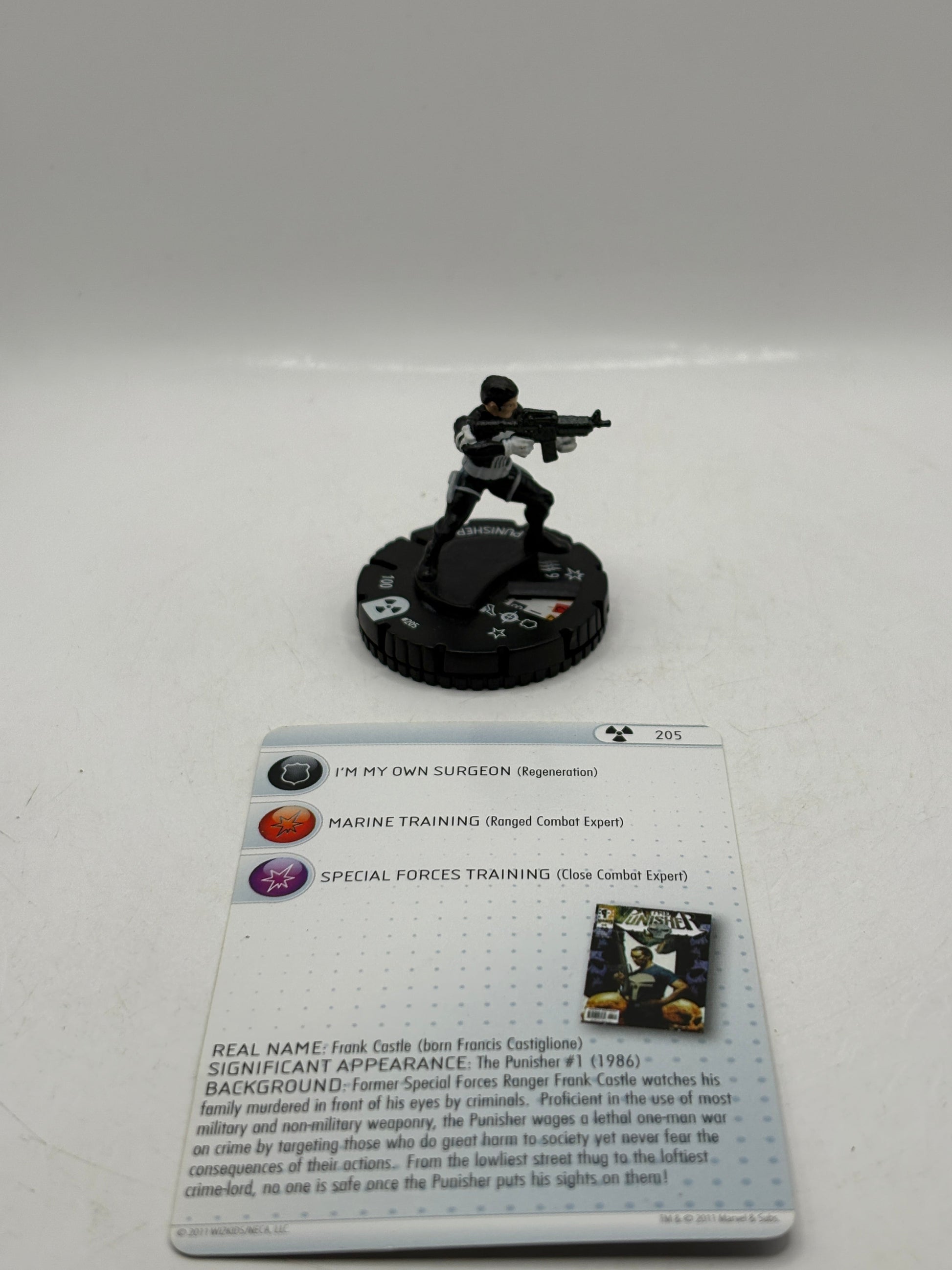 HeroClix Marvel - Punisher #205 Loose Figure with Card FRENLY BRICKS - Open 7 Days