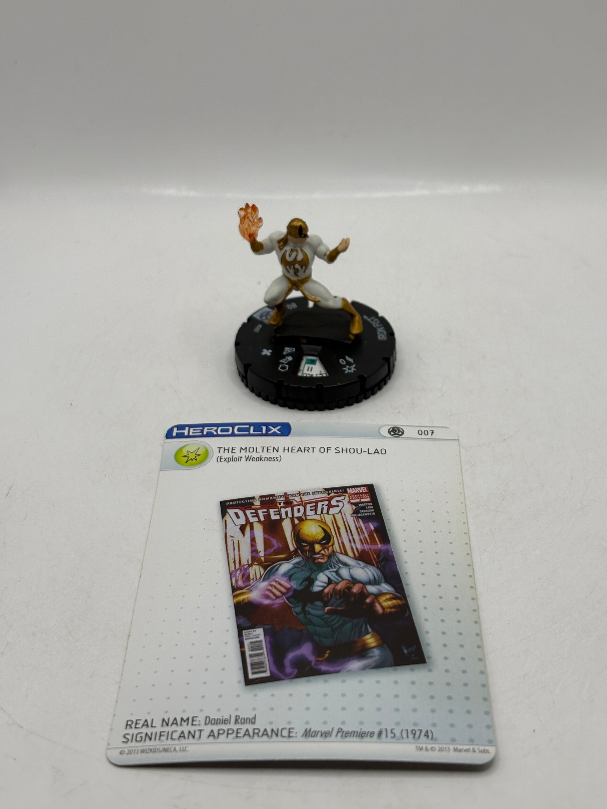 HeroClix Marvel Iron Fist #007 Loose Figure with Card FRENLY BRICKS - Open 7 Days