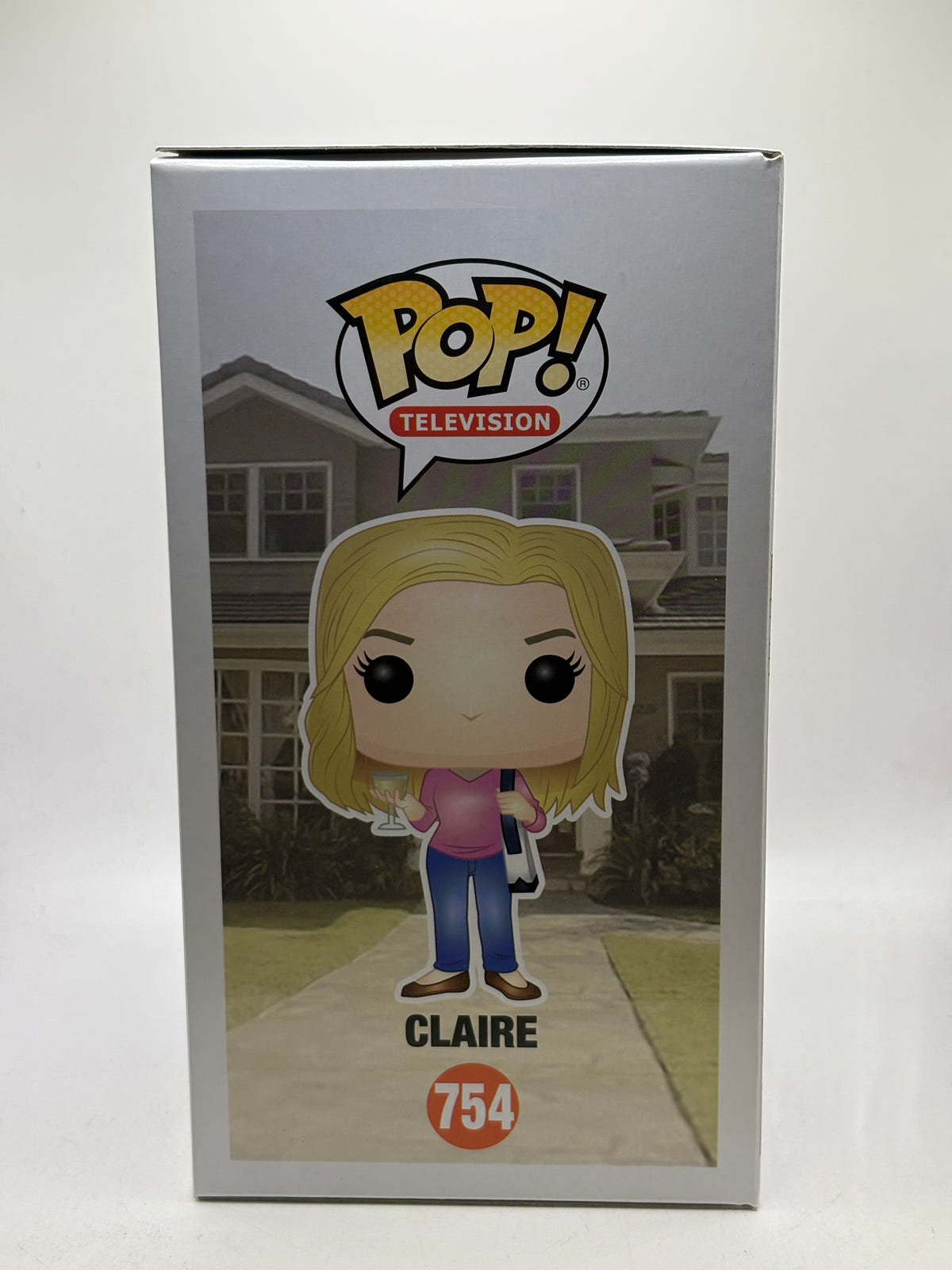 Funko POP! Television Modern Family #754 Claire Vinyl Figure, photo 4 image 4