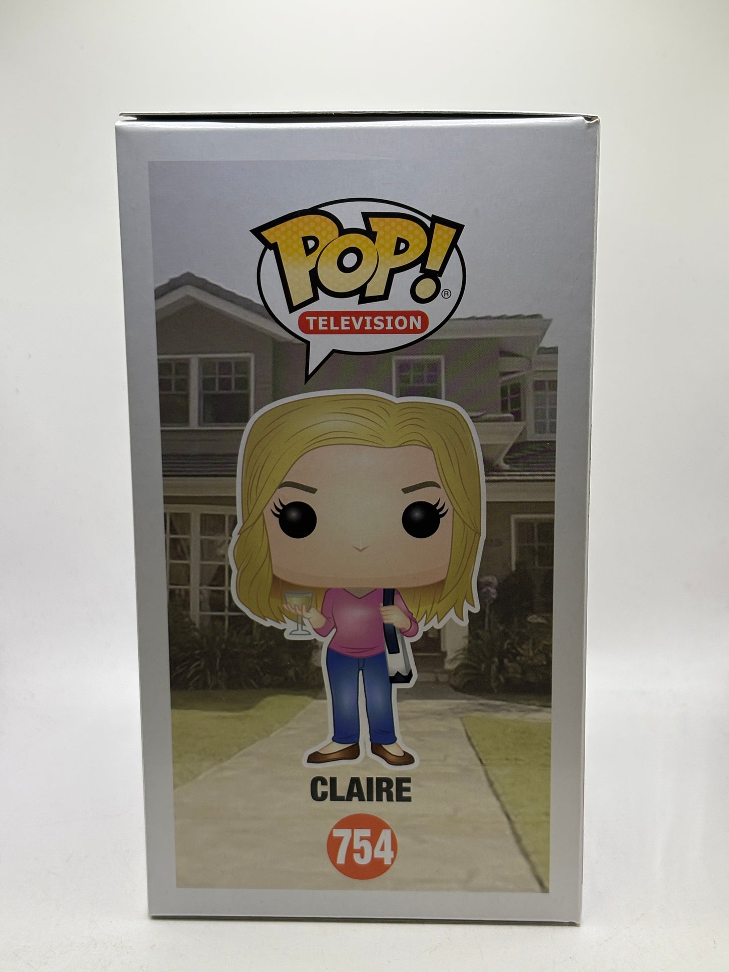 Funko POP! Television Modern Family #754 Claire Vinyl Figure