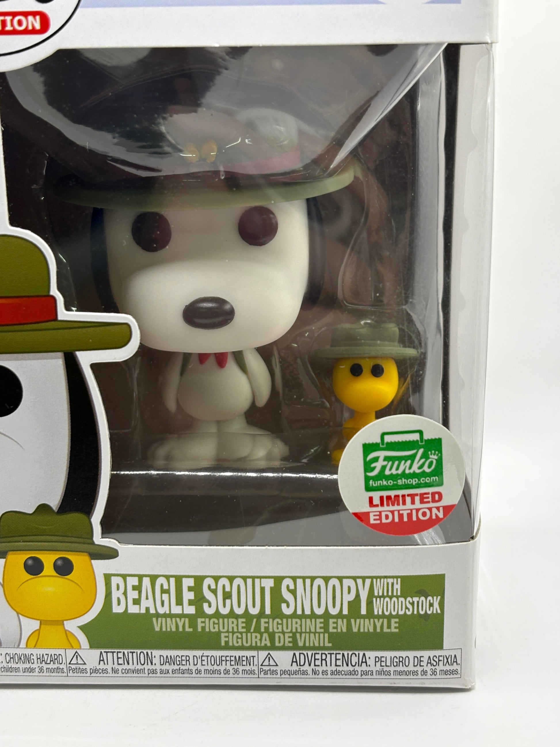 Funko POP! Animation Peanuts #885 Beagle Scout Snoopy funko limited Edition FRENLY BRICKS - Open 7 Days