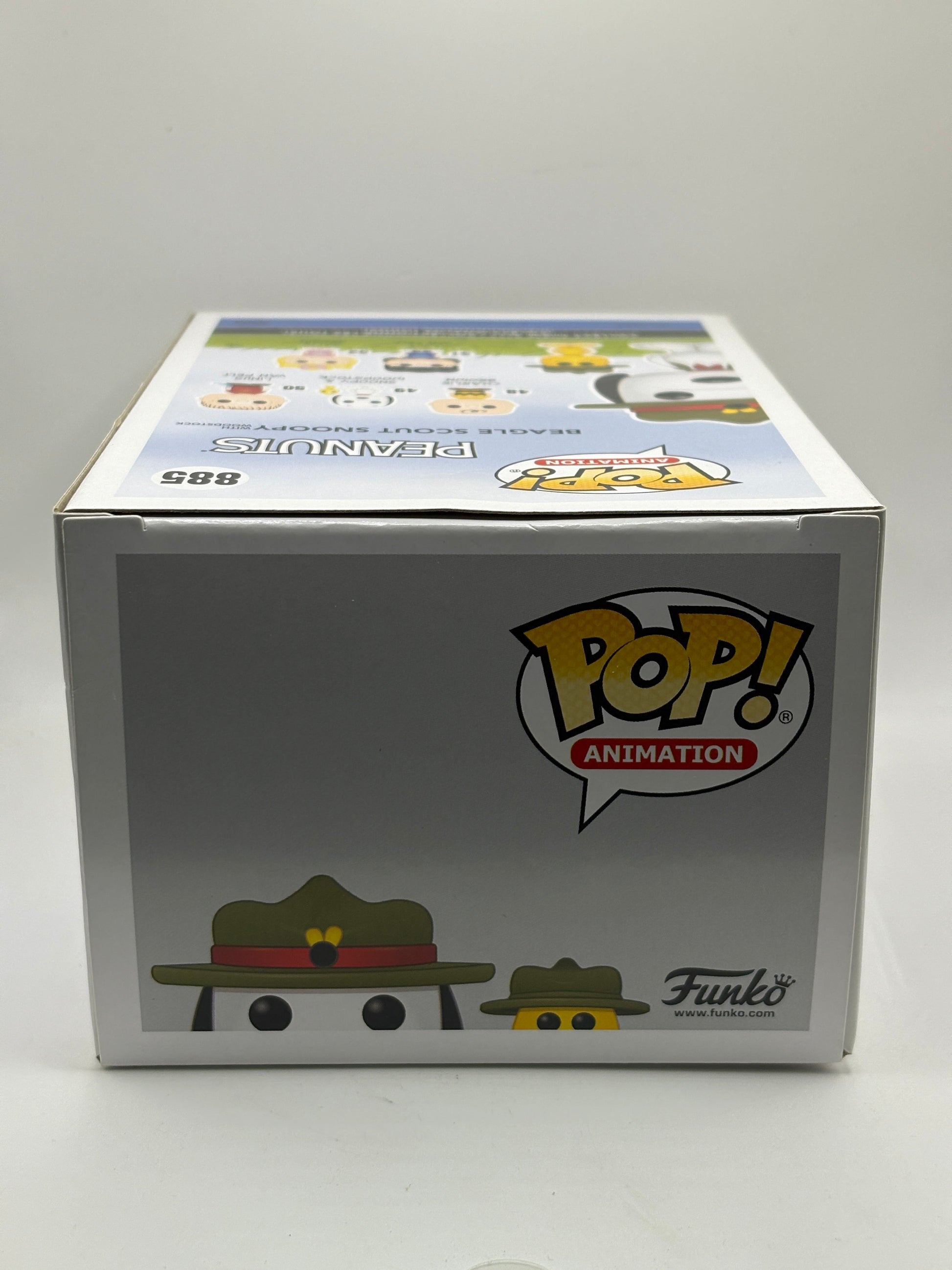 Funko POP! Animation Peanuts #885 Beagle Scout Snoopy funko limited Edition FRENLY BRICKS - Open 7 Days