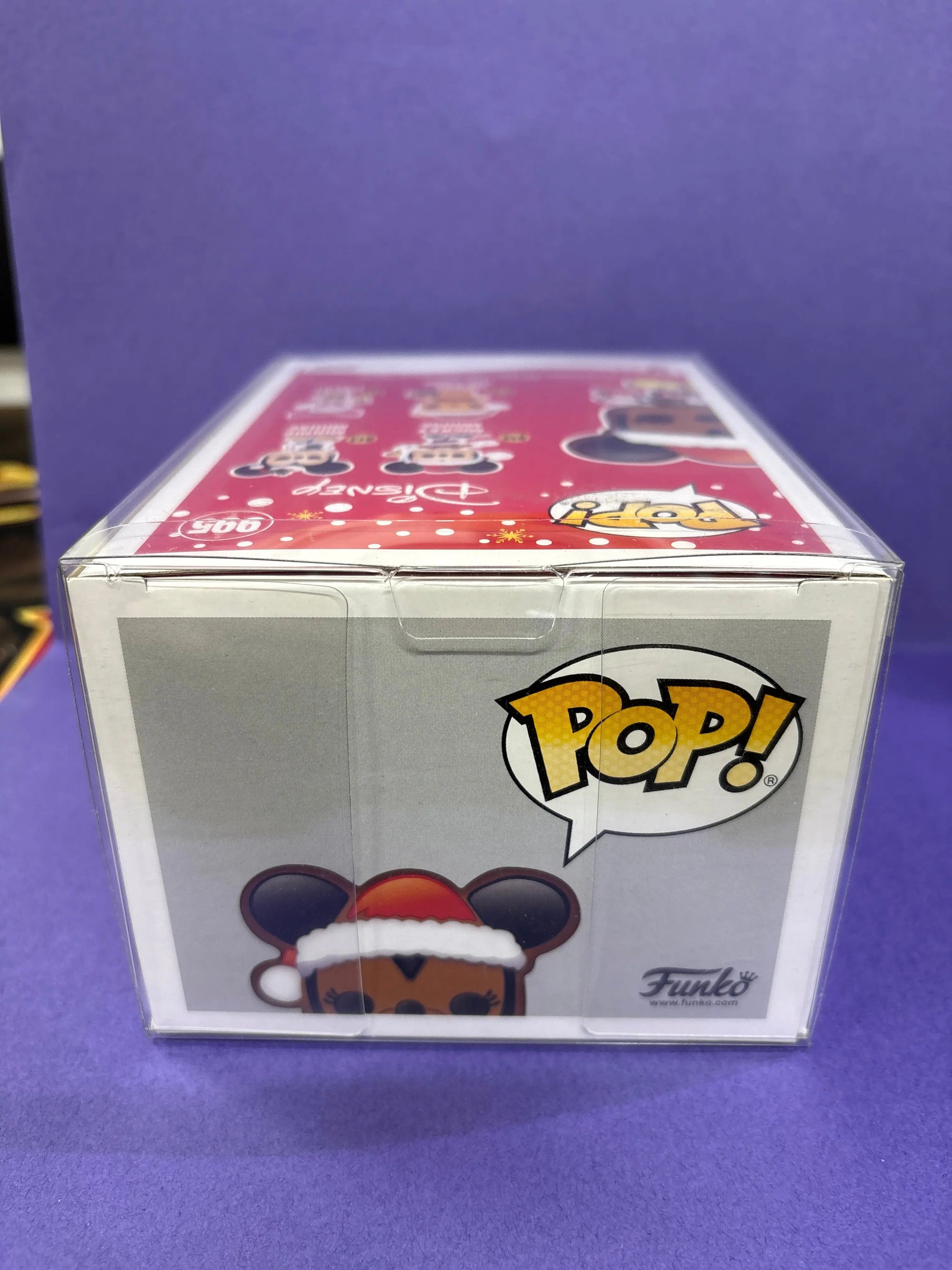 Funko pop Gingerbread Minnie Mouse #995 Disney Funko Shop Limited Edition FRENLY BRICKS - Open 7 Days
