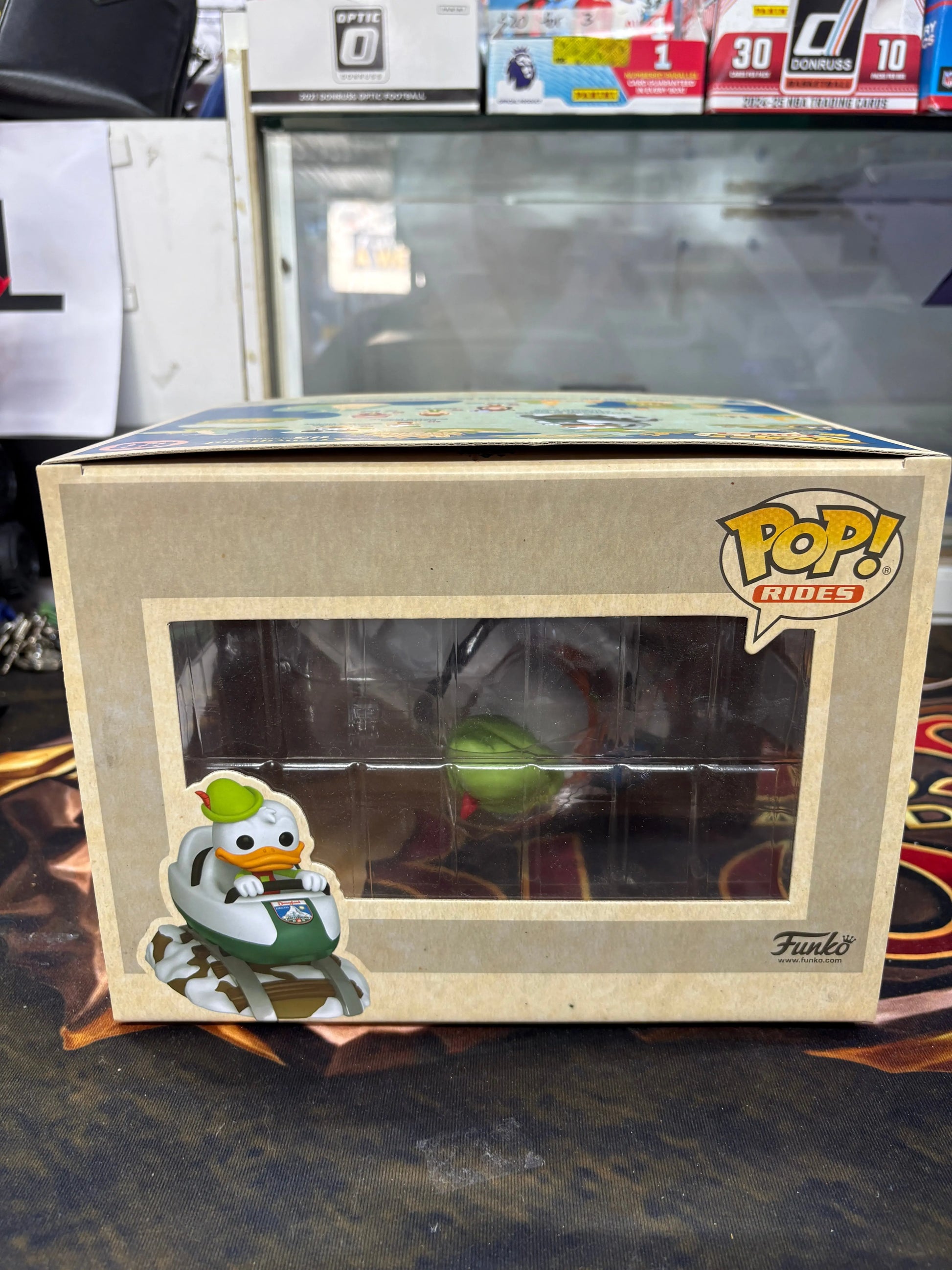 Funko Pop! Rides #88 Matterhorn Bobsleds Attraction And Donald Duck FRENLY BRICKS - Open 7 Days