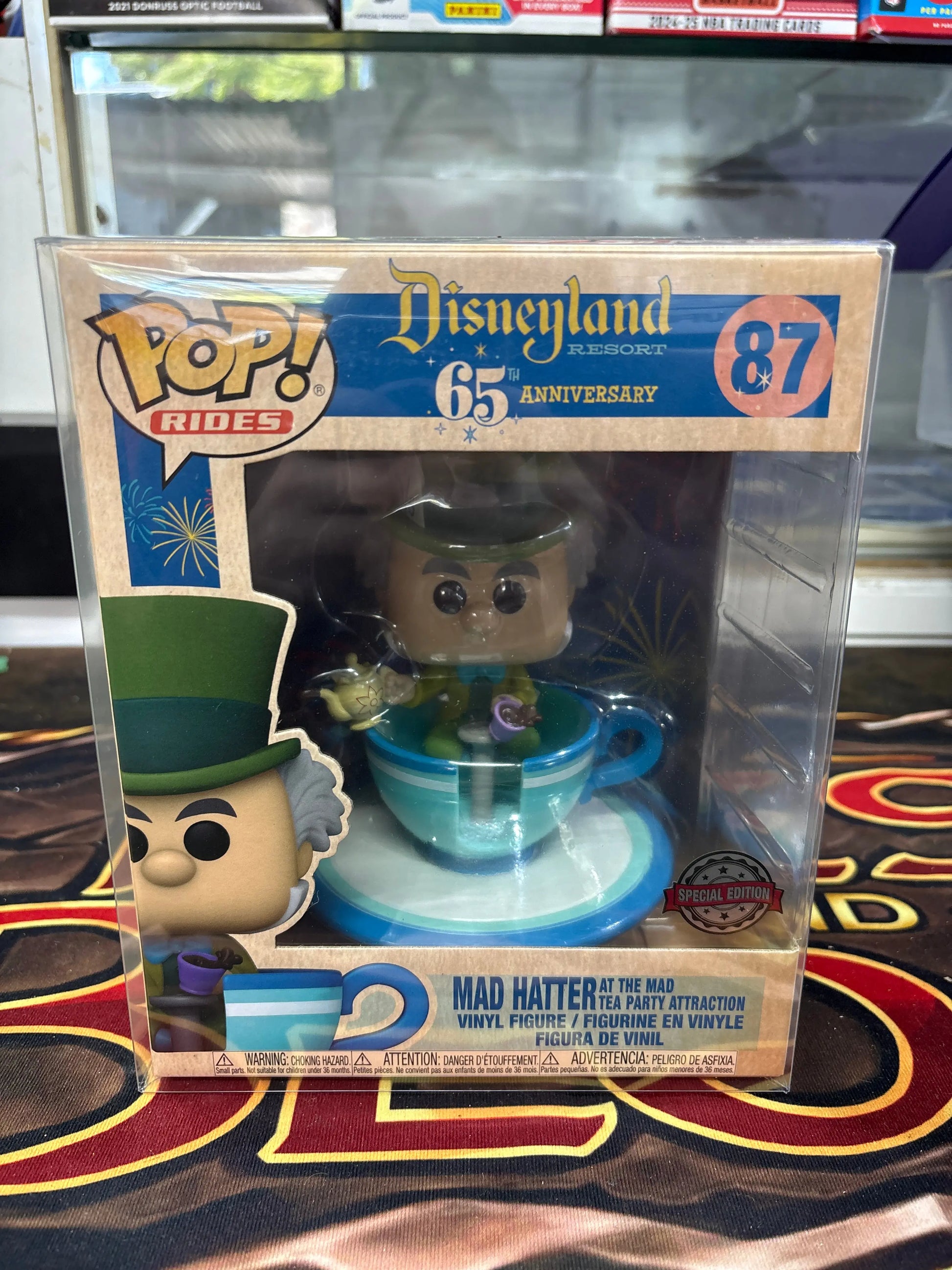 The Mad Hatter Funko 6"  POP DISNEY ALICE IN WONDERLAND #87 Rides Disneyland FRENLY BRICKS - Open 7 Days