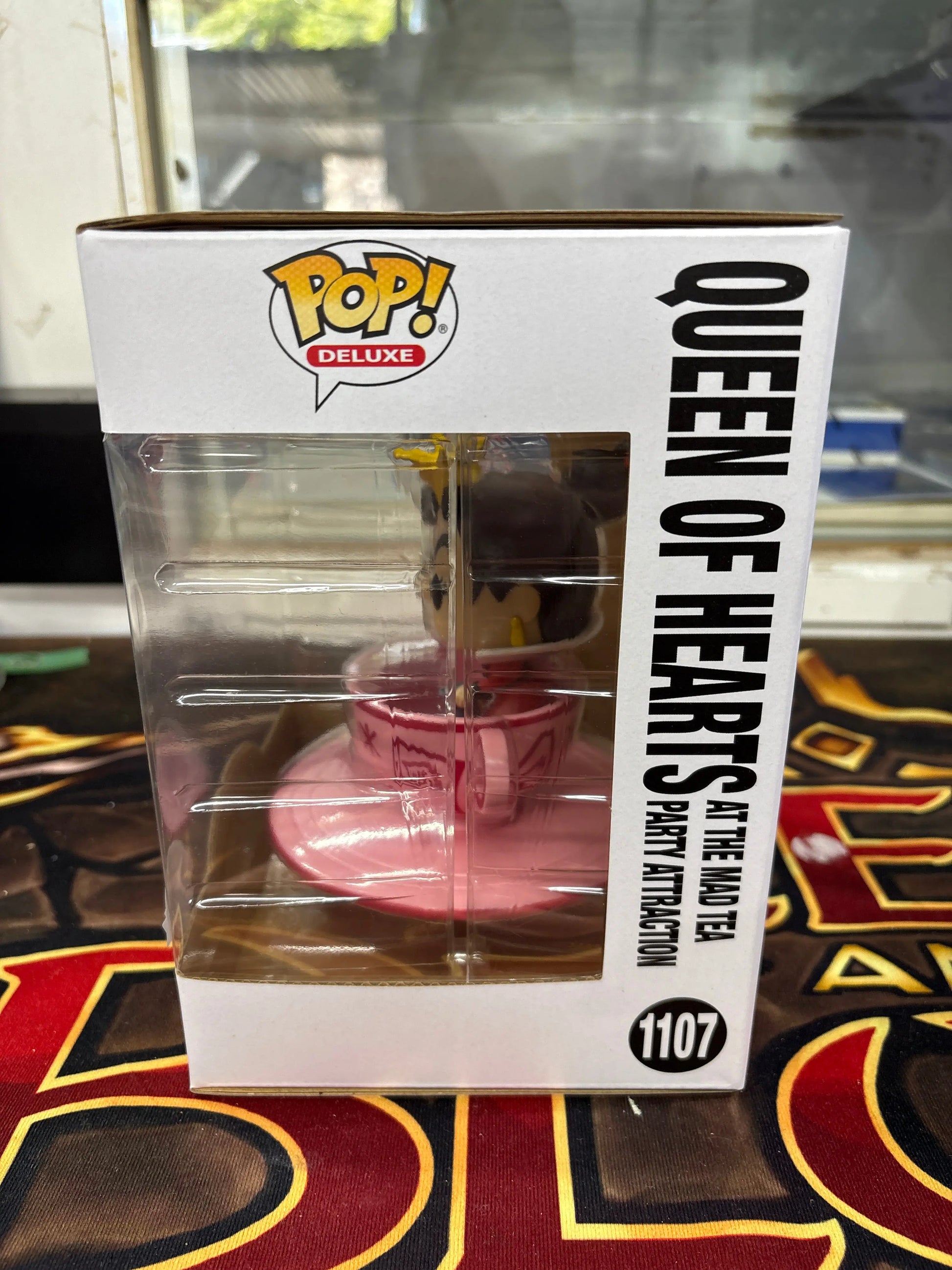 Funko Pop! Disney Queen of Hearts Mad Tea Party Attraction #1107 FRENLY BRICKS - Open 7 Days