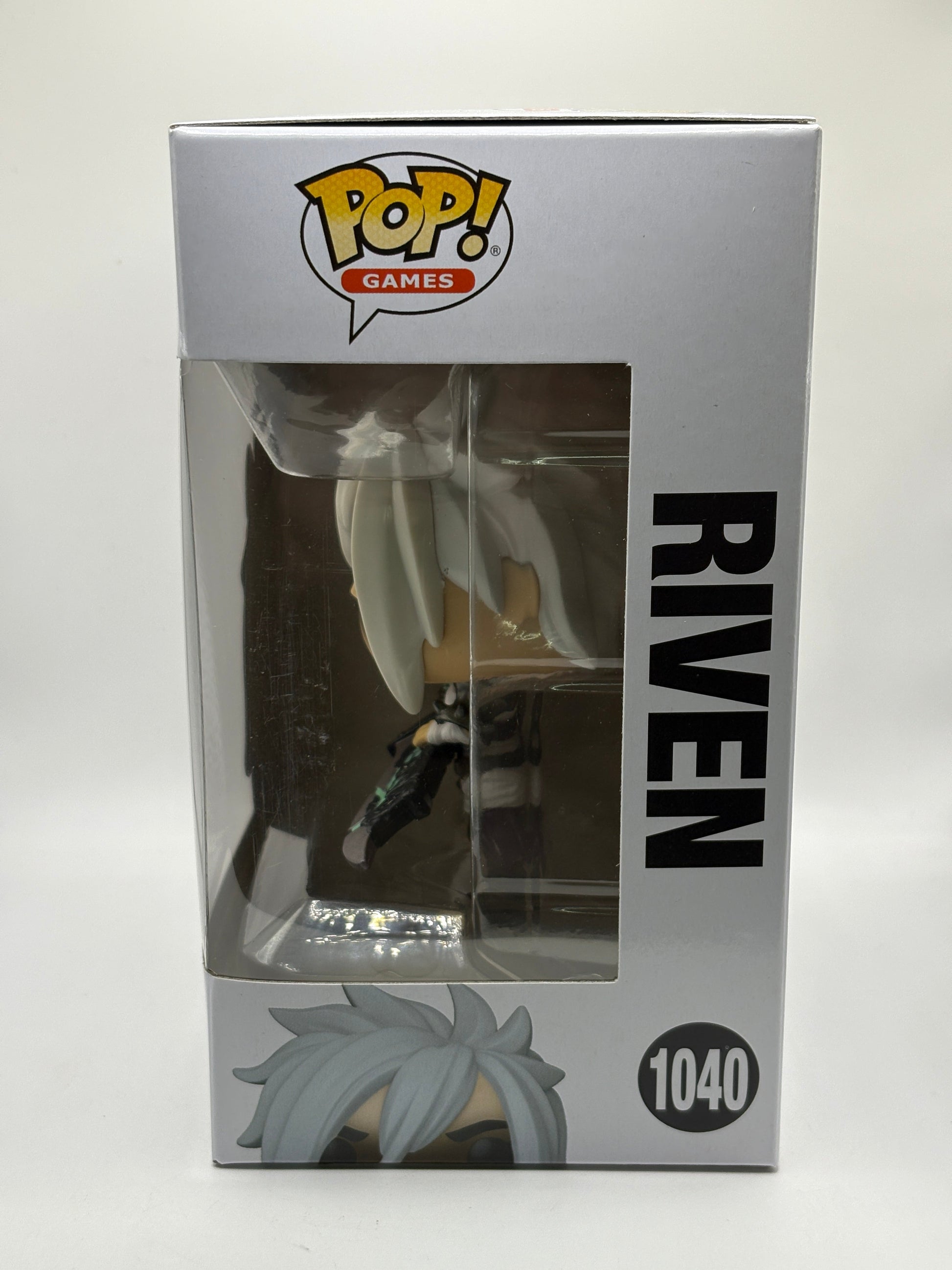 Funko POP! Games League of Legends #1040 Riven Vinyl Figure FRENLY BRICKS - Open 7 Days