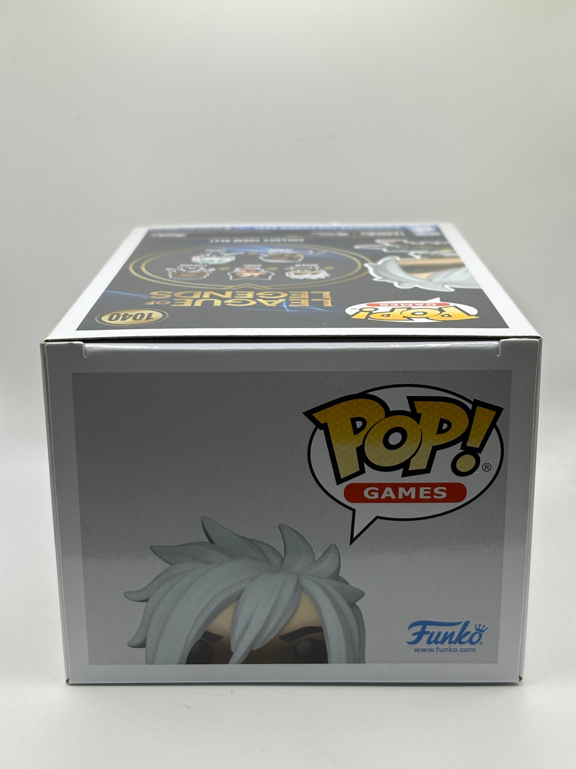 Funko POP! Games League of Legends #1040 Riven Vinyl Figure FRENLY BRICKS - Open 7 Days