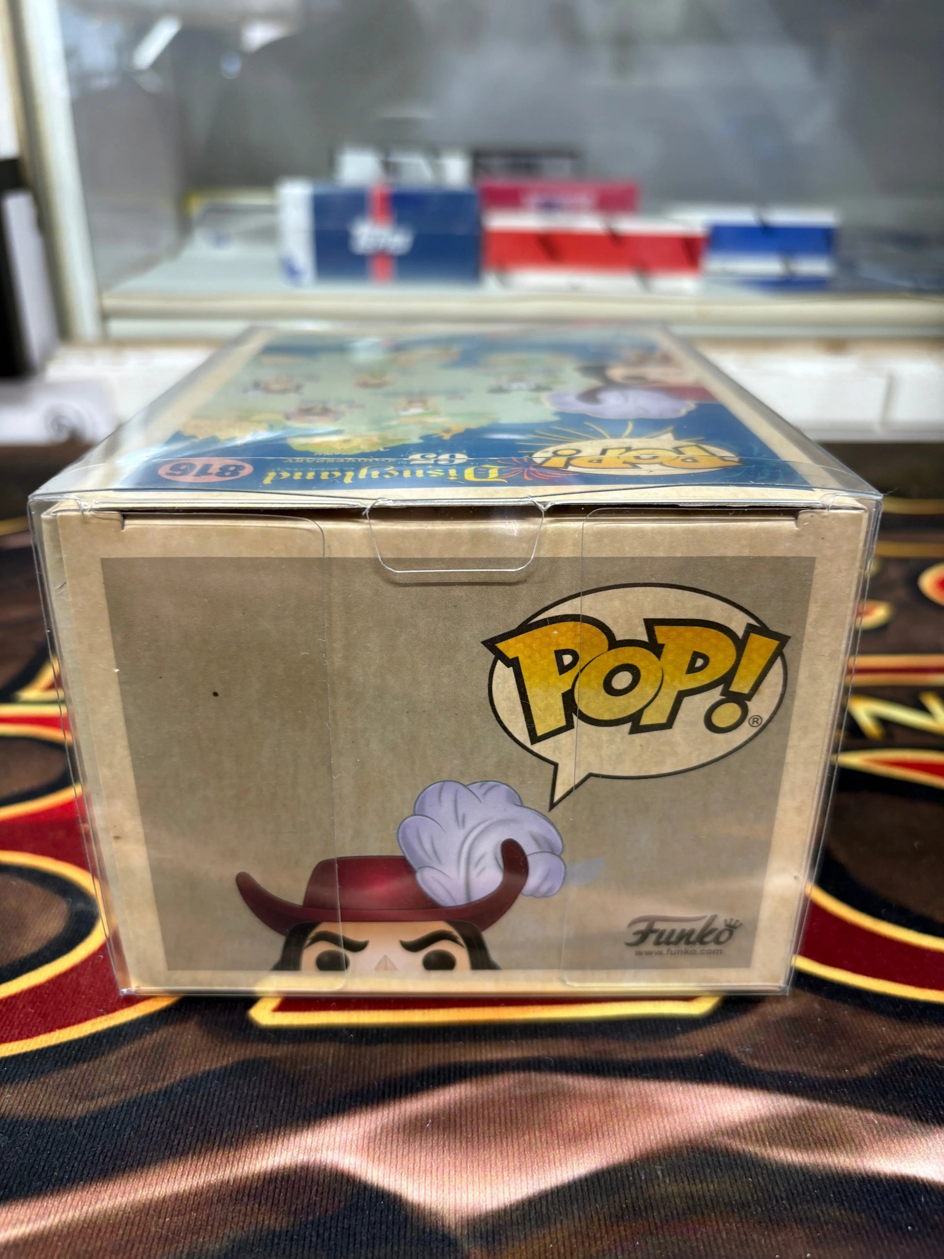 Disney Funko Pop - Captain Hook - Disneyland 65th - No. 816 FRENLY BRICKS - Open 7 Days