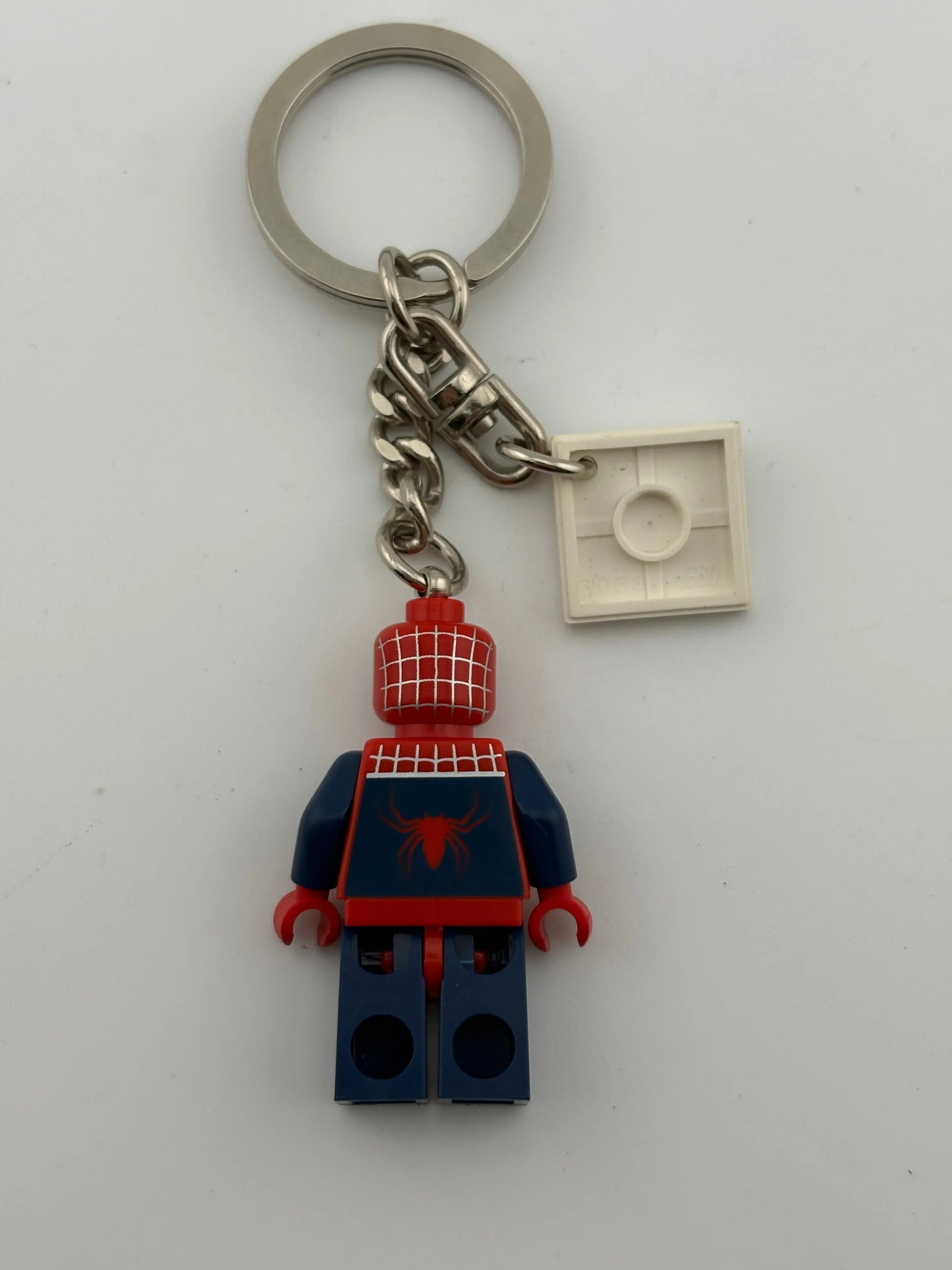 Lego Spider-Man Keychain Minifigure Spider-Man 851027 2004 RARE FRENLY BRICKS - Open 7 Days