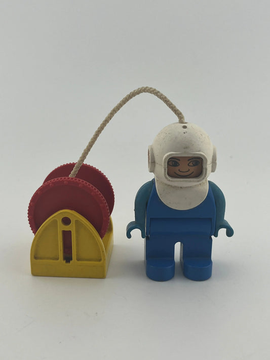 Vintage LEGO DUPLO Deep Sea Diver with Working Rope System 2618 Minifigure Loose FRENLY BRICKS - Open 7 Days