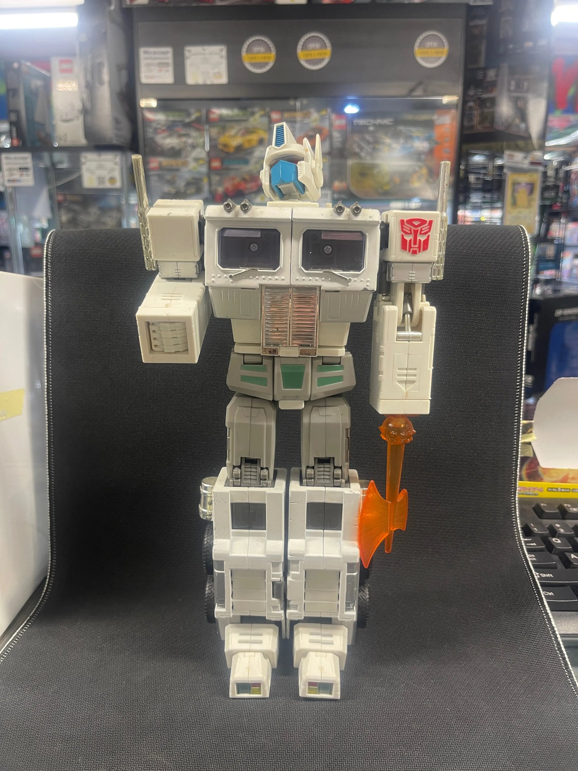 Takara Tomy Transformers Master Piece MP-2 Ultra Magnus Figure - Cybertron City FRENLY BRICKS - Open 7 Days
