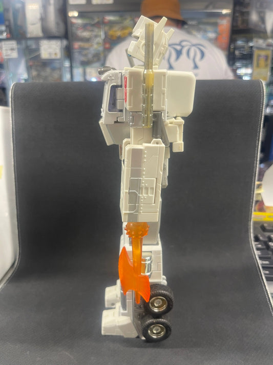 Takara Tomy Transformers Master Piece MP-2 Ultra Magnus Figure - Cybertron City FRENLY BRICKS - Open 7 Days