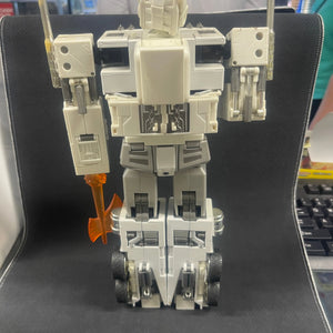 Takara Tomy Transformers Master Piece MP-2 Ultra Magnus Figure - Cybertron City FRENLY BRICKS - Open 7 Days