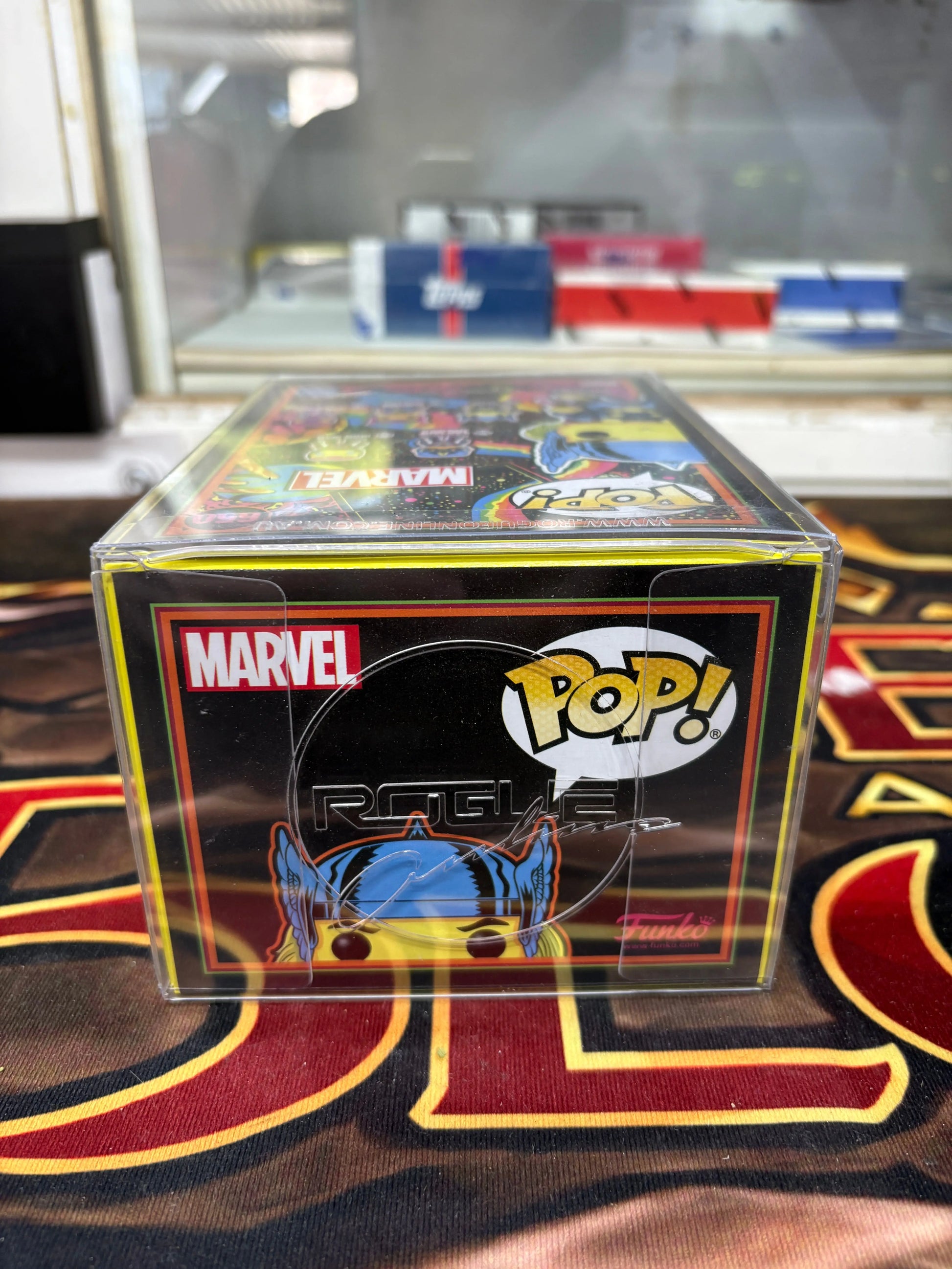 Thor 650 Blacklight Marvel Funko Pop Vinyl FRENLY BRICKS - Open 7 Days