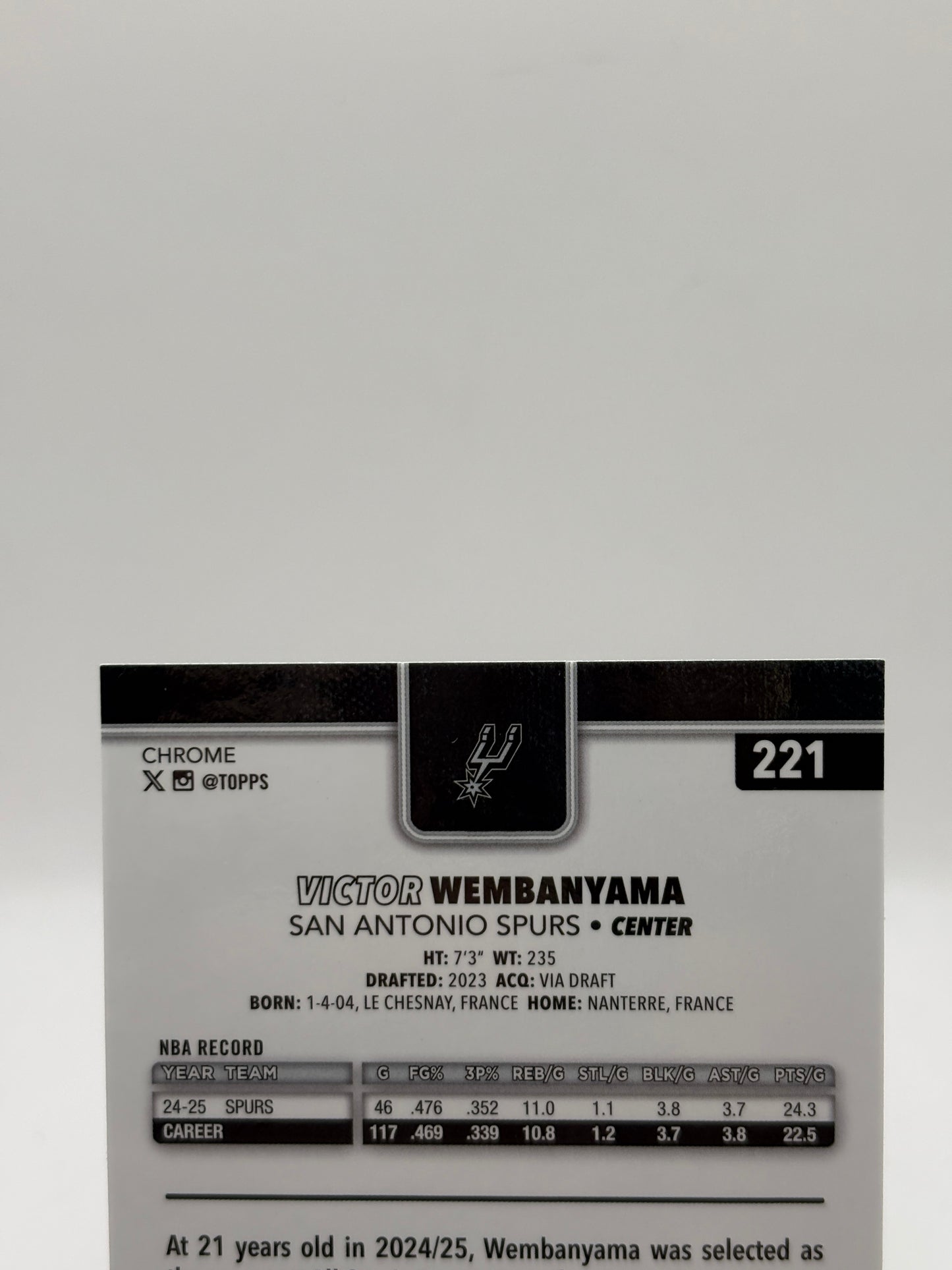 Victor Wembanyama 2025-26 Topps Chrome Aqua Refractor /299 #221