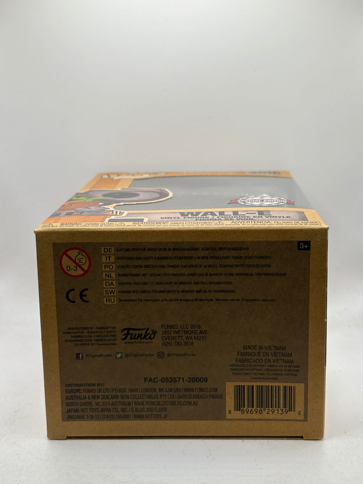 Funko POP! Disney #400 Wall-E Special Edition Vinyl Figure image 6
