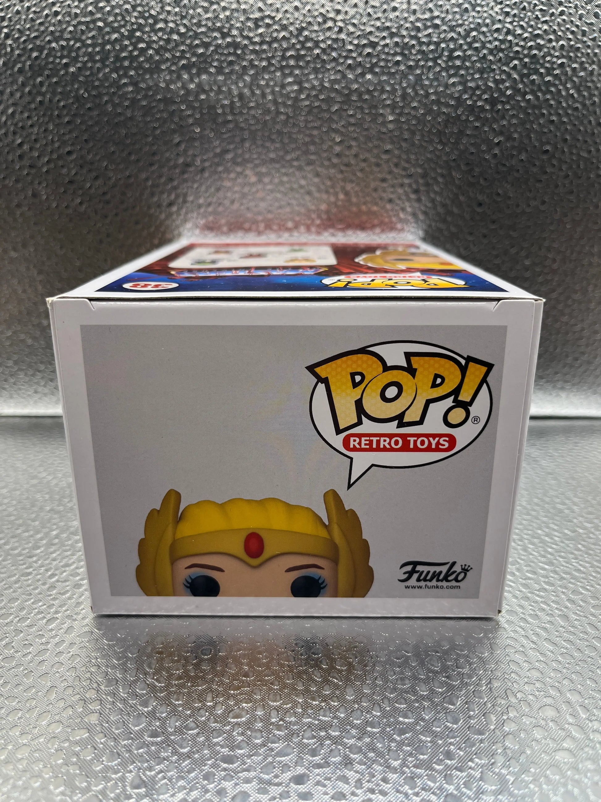 Funko POP Retro Toys - MOTU She-ra #38 (GITD Edition) FRENLY BRICKS - Open 7 Days