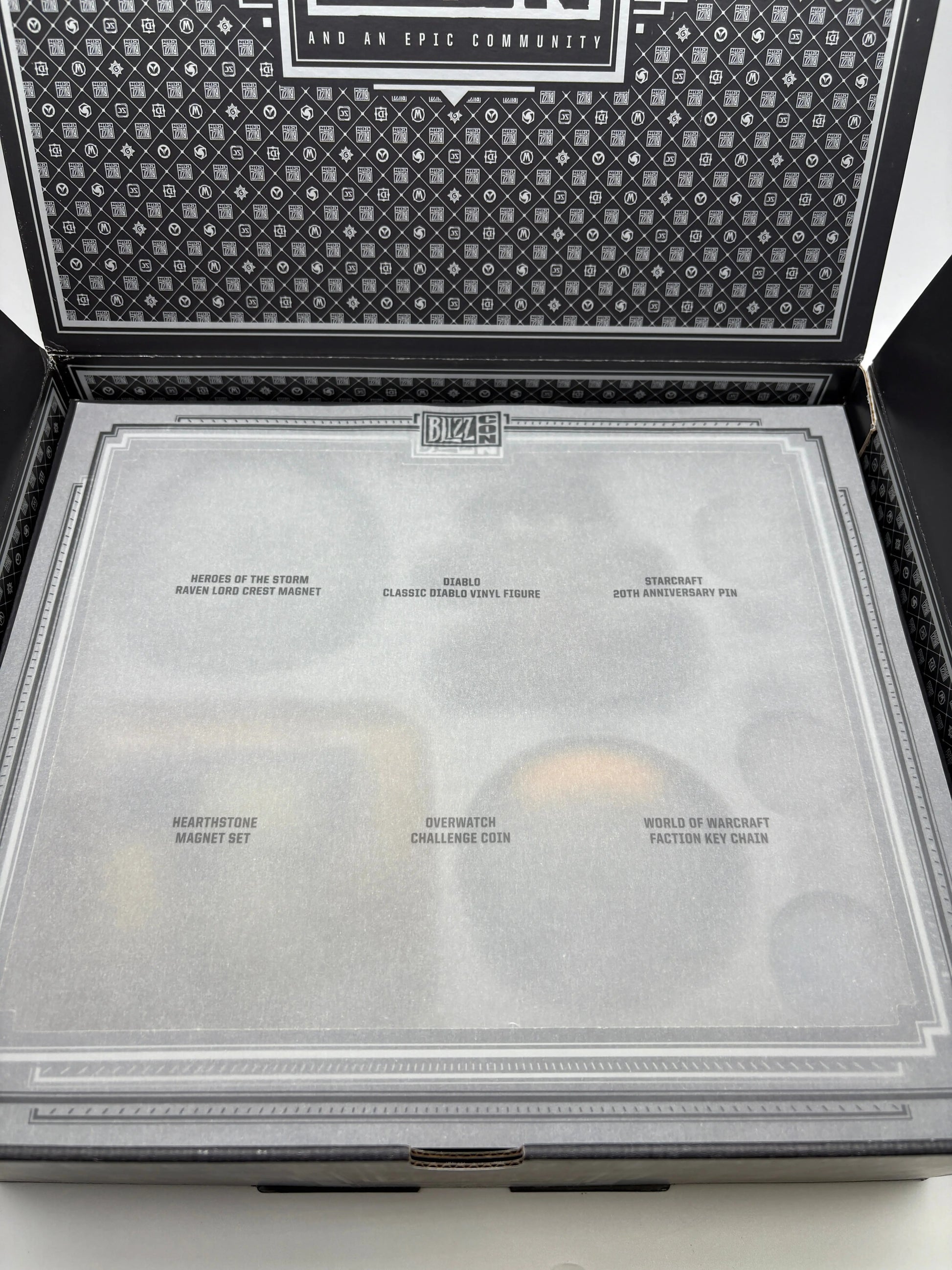 Blizzcon Exclusive 2018 UNOPENED Goody Bag/Box Set Blizzard Rare Collectible New FRENLY BRICKS - Open 7 Days