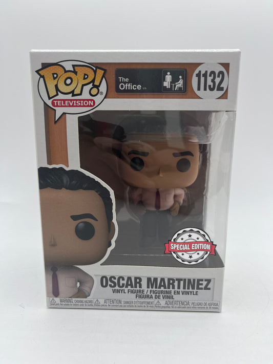 Funko POP! Television - The Office "Oscar Martinez" #1132 BNIB +combinedshipping FRENLY BRICKS - Open 7 Days