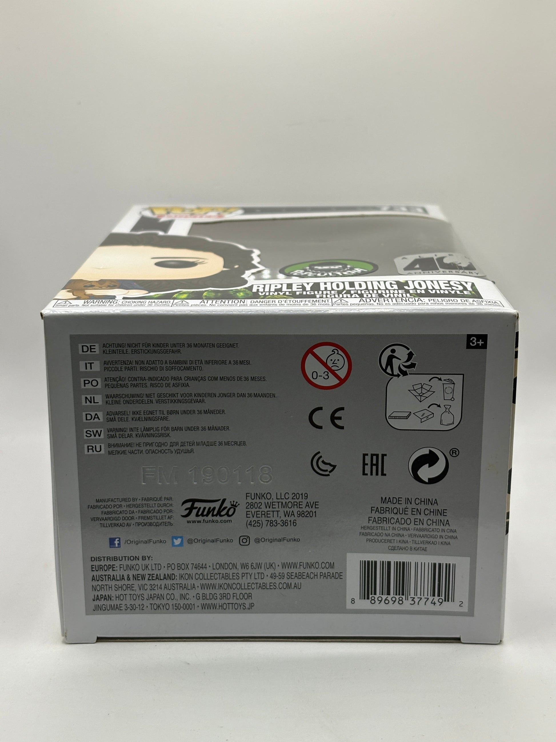 Funko POP! Movies Alien #733 Ripley Holding Jonesy Popcultcha Exclusive FRENLY BRICKS - Open 7 Days