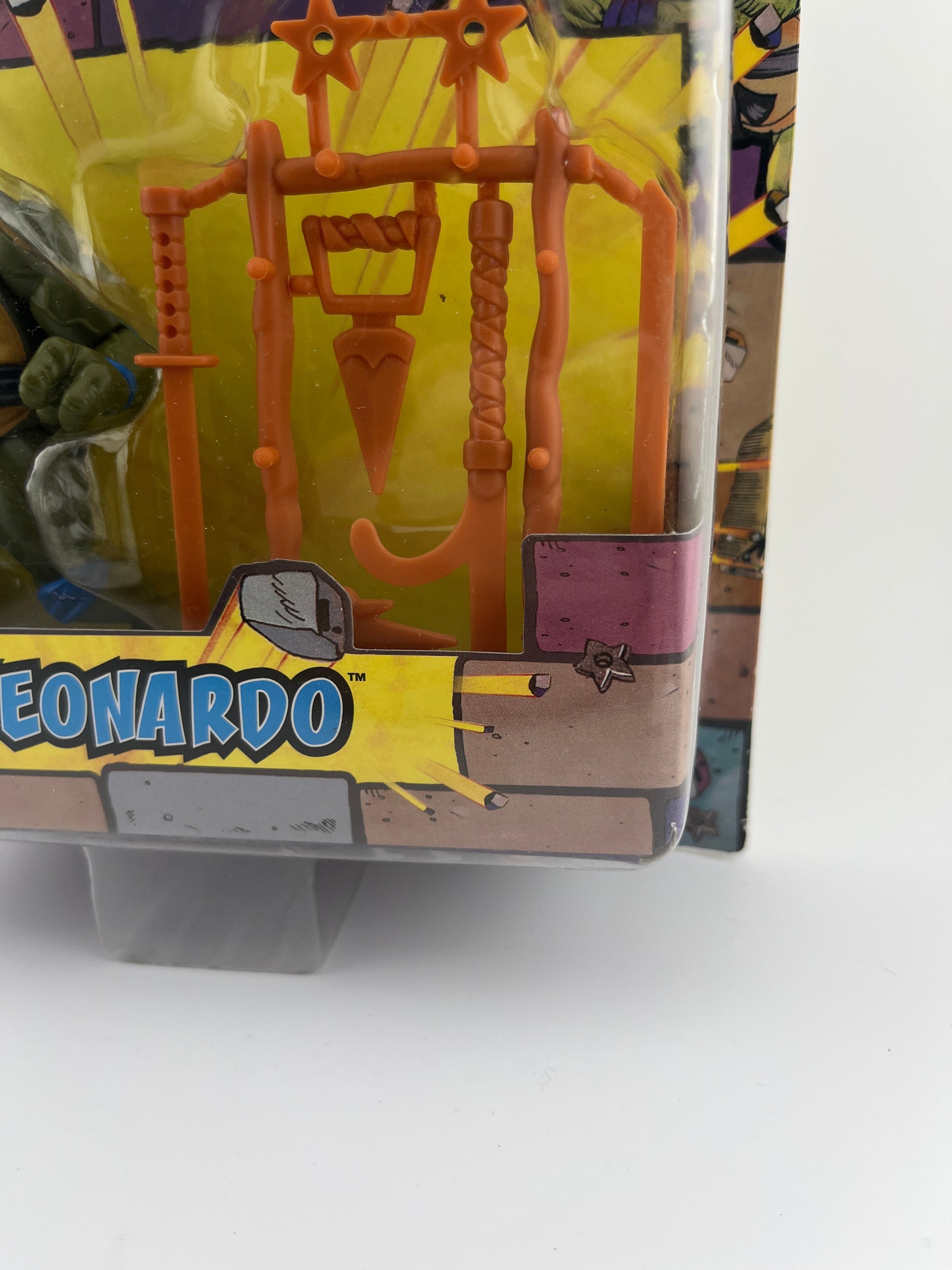 Playmates Classic Teenage Mutant Ninja Turtles TMNT New Reissued 2013 Leonardo FRENLY BRICKS - Open 7 Days