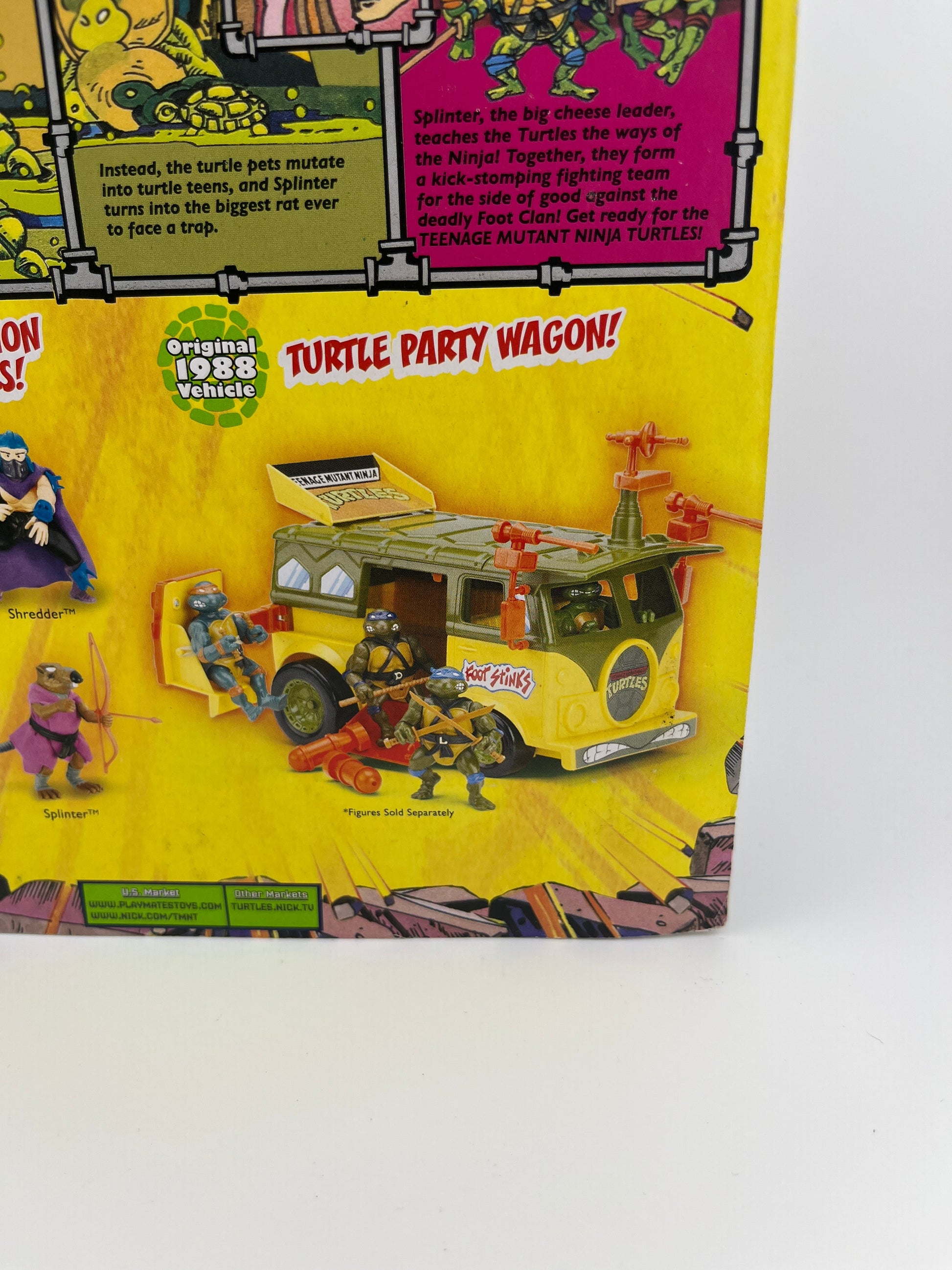 Playmates Classic Teenage Mutant Ninja Turtles TMNT New Reissued 2013 Leonardo FRENLY BRICKS - Open 7 Days