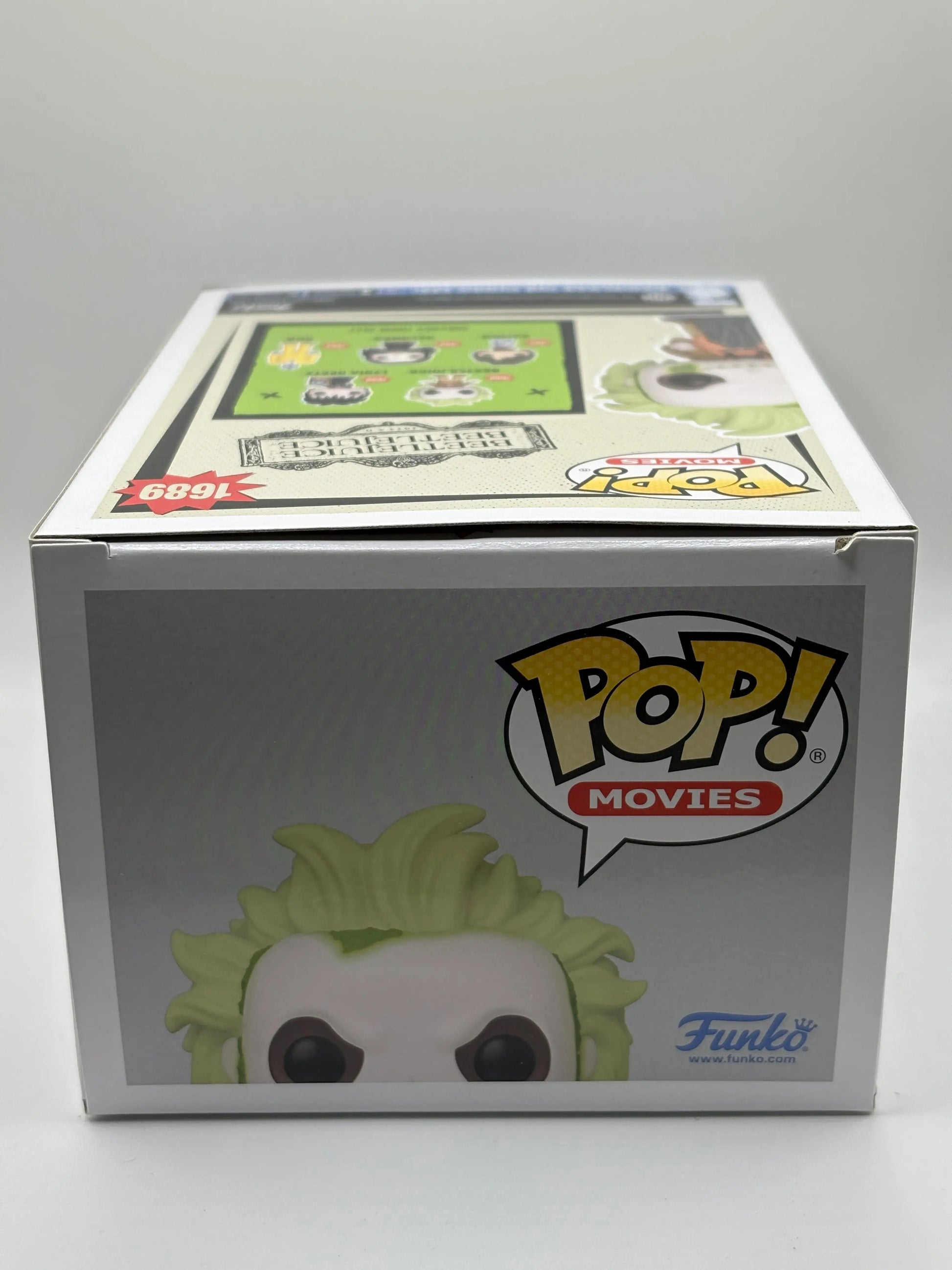 Funko POP! Movies Beetlejuice #1689 Beetlejuice Limited Chase FRENLY BRICKS - Open 7 Days