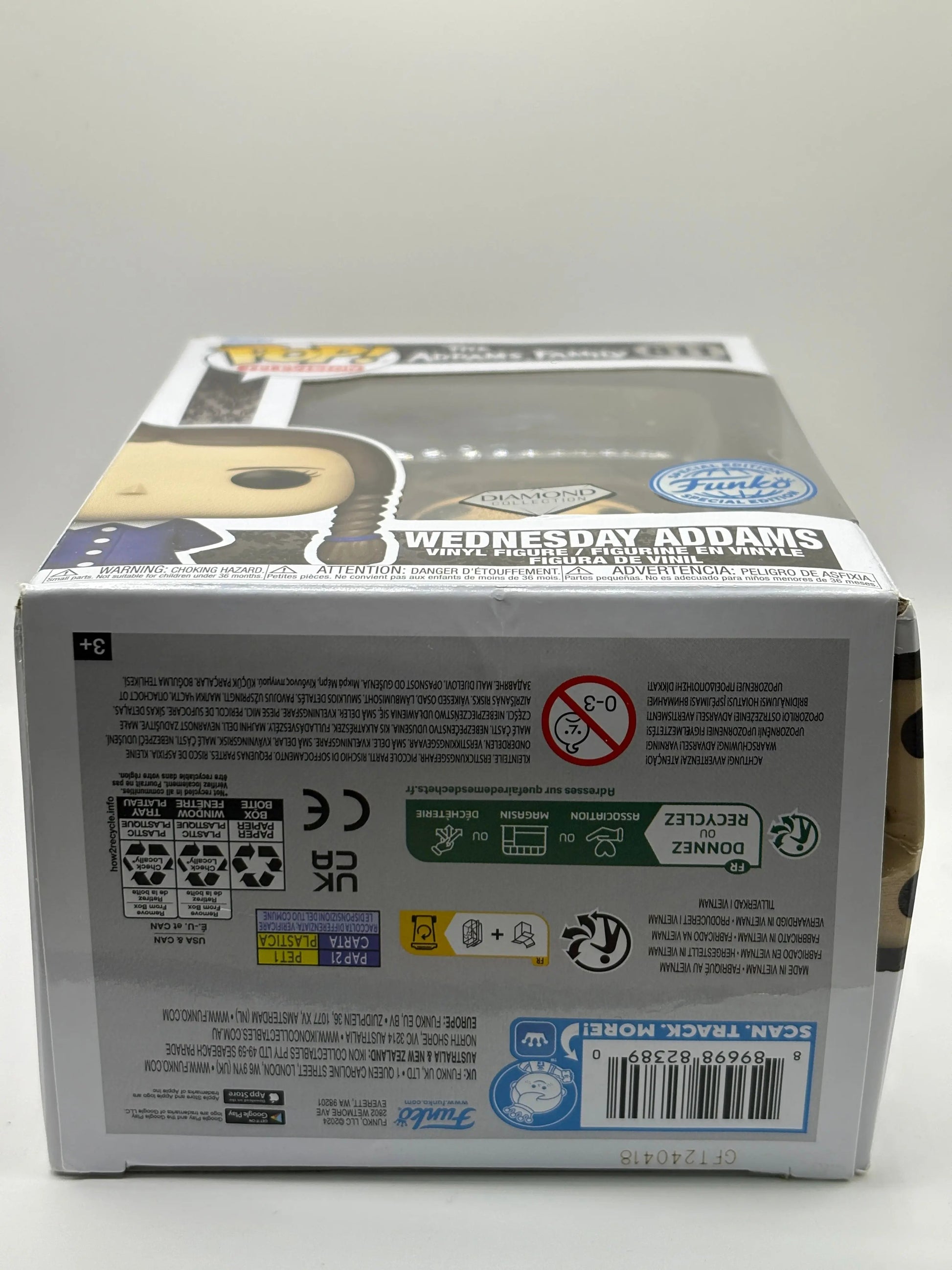 Funko POP!  The Addams Family #811 Wednesday Addams Diamond *damage FRENLY BRICKS - Open 7 Days