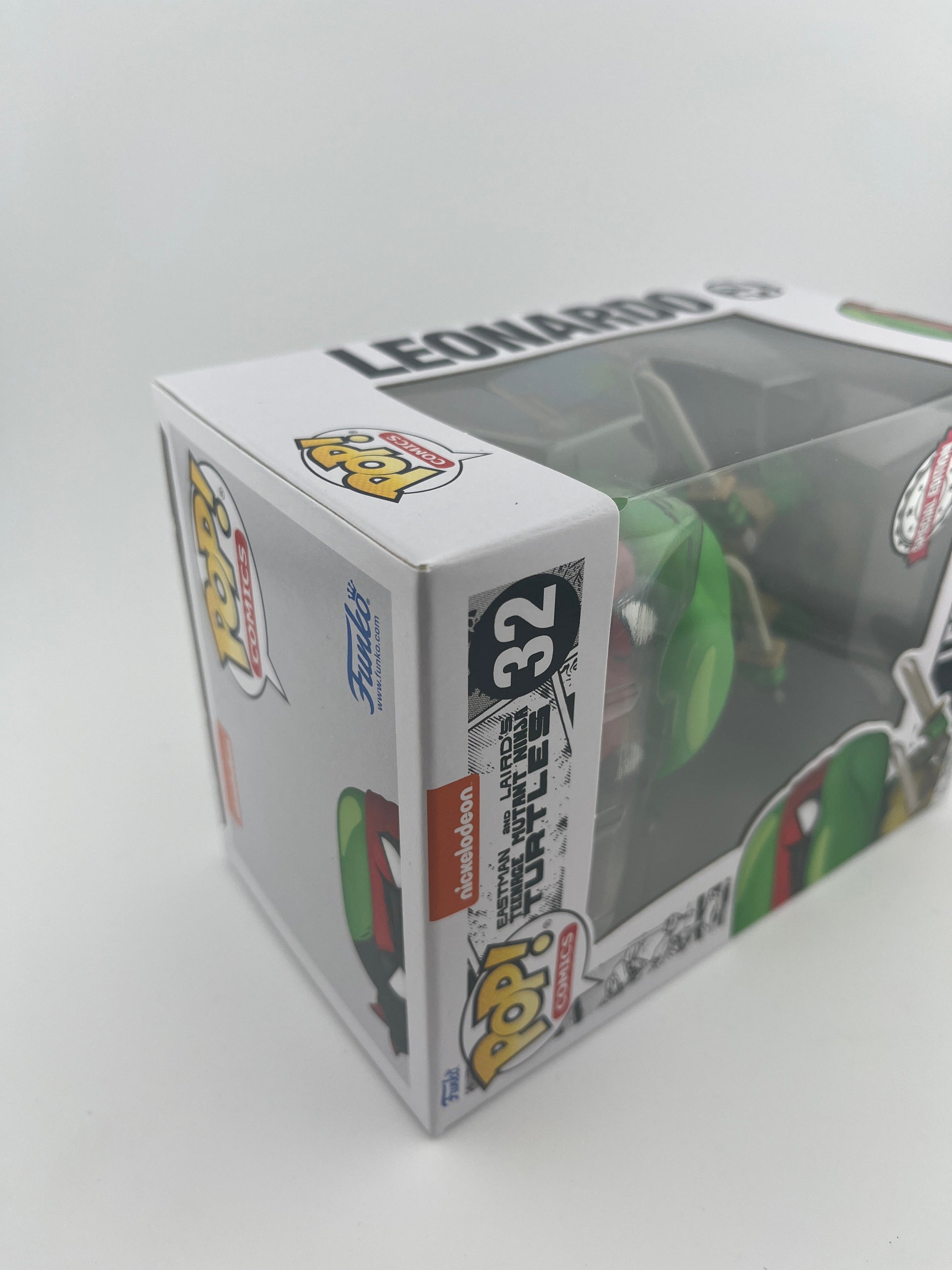 Funko POP Comics Eastman and Laird’s Teenage Mutant Ninja Turtles Leonardo #32 FRENLY BRICKS - Open 7 Days