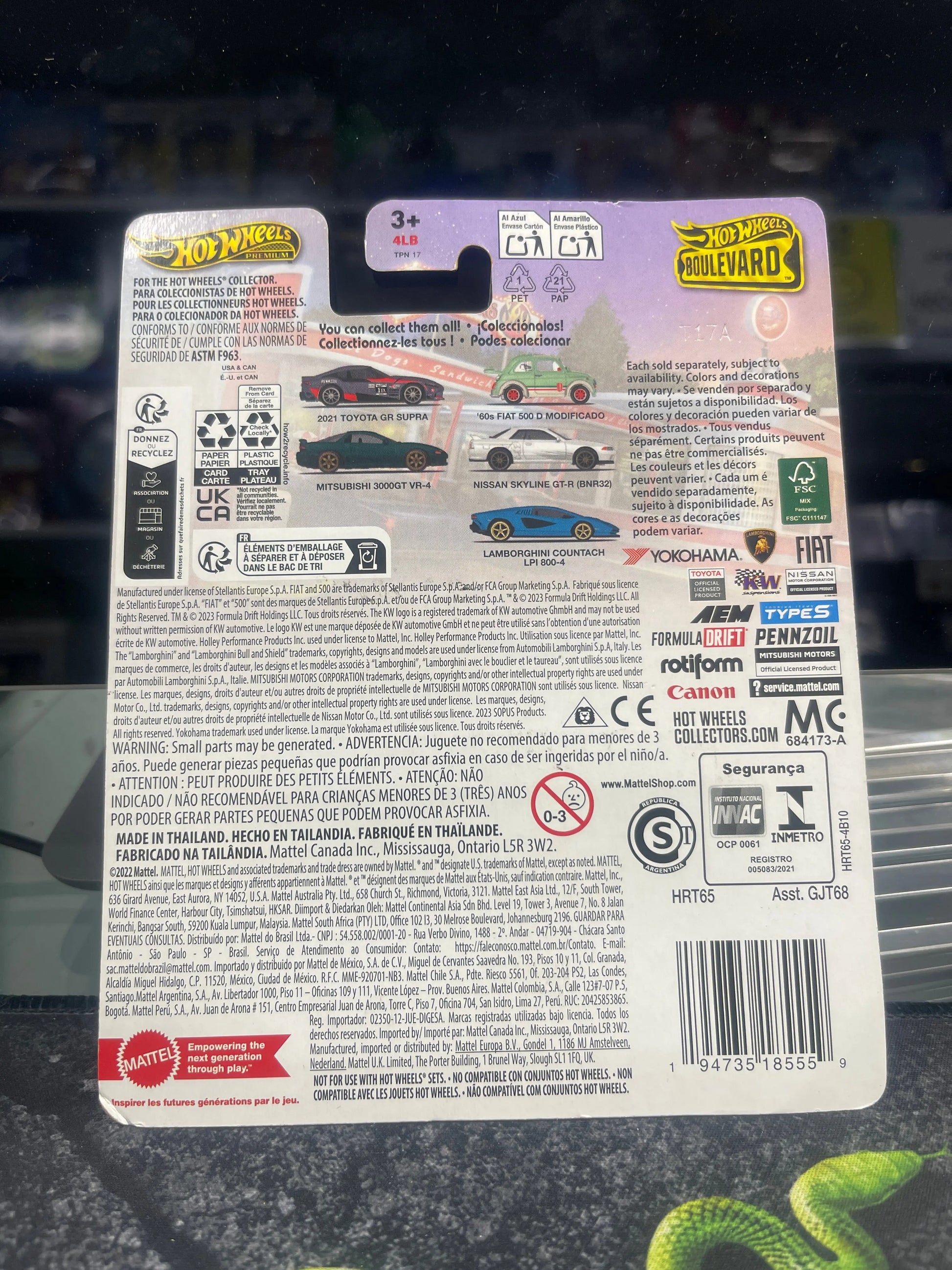 Hot Wheels Premium 1:64 Boulevard 60s Fiat 500 D Modificado 2024 FRENLY BRICKS - Open 7 Days